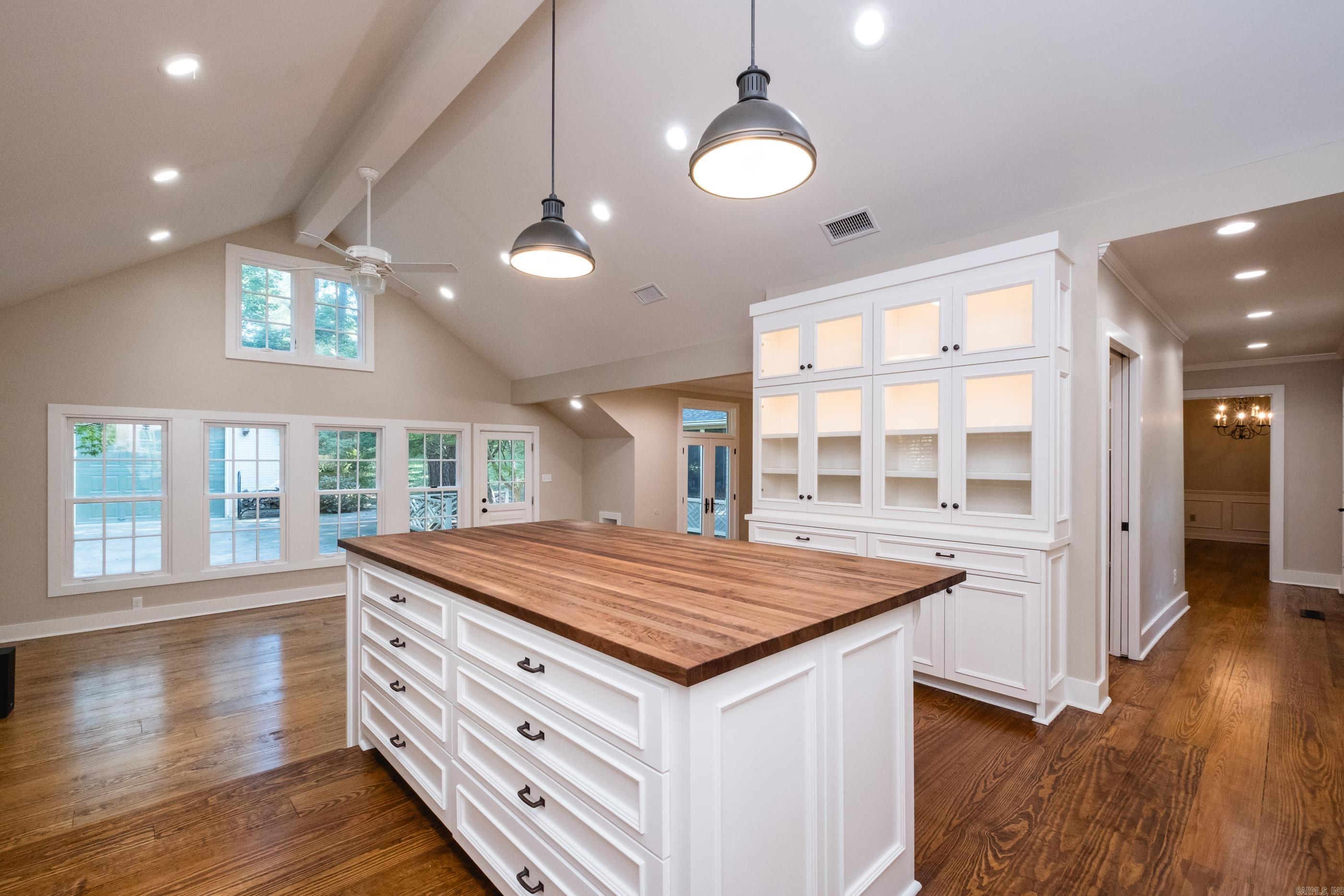 Robinwood - Residential