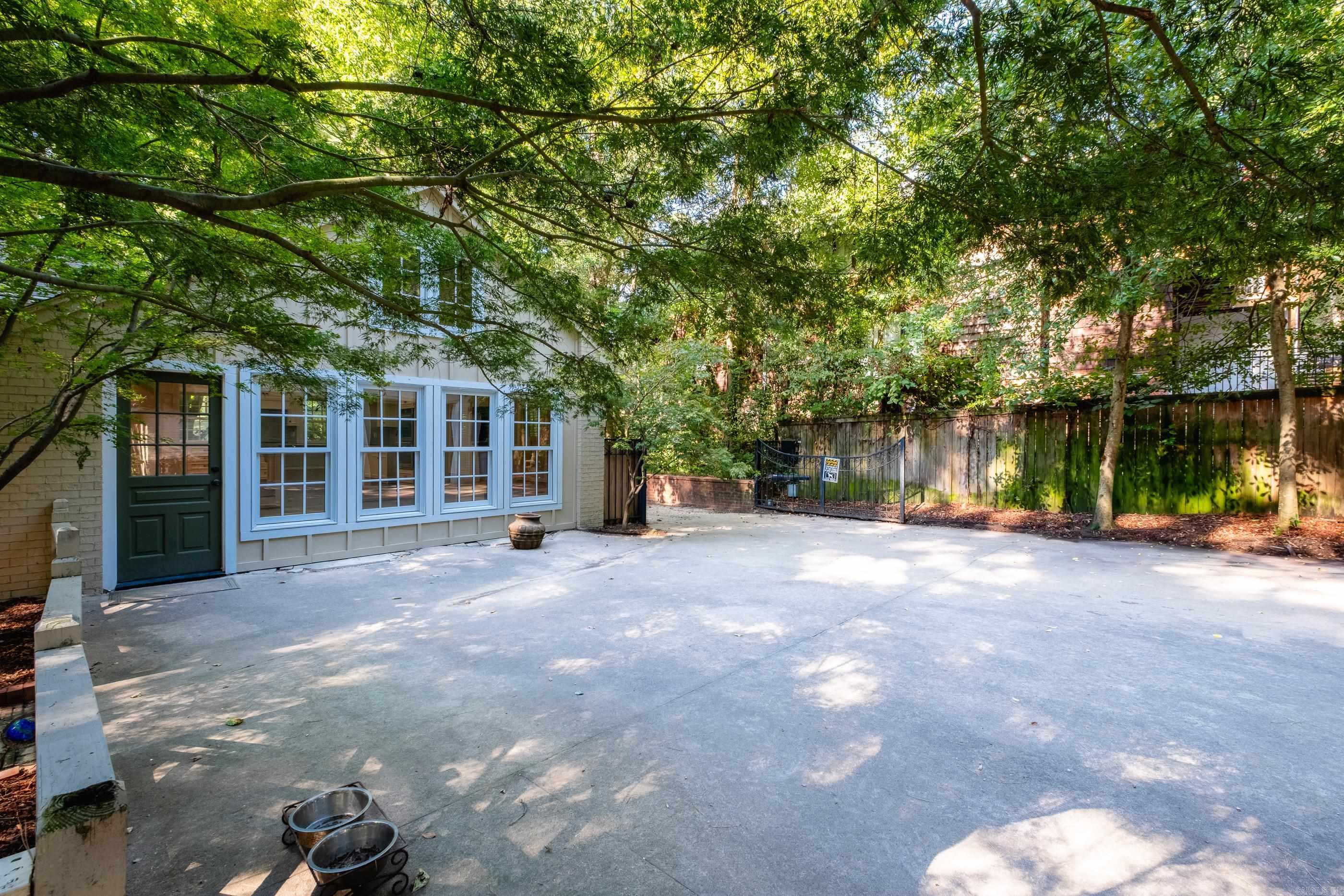 Robinwood - Residential