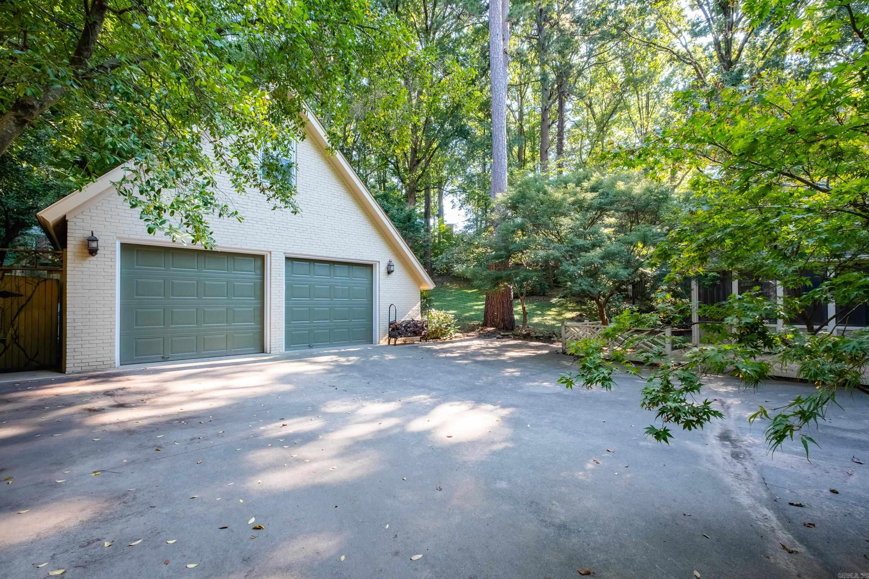 Robinwood - Residential