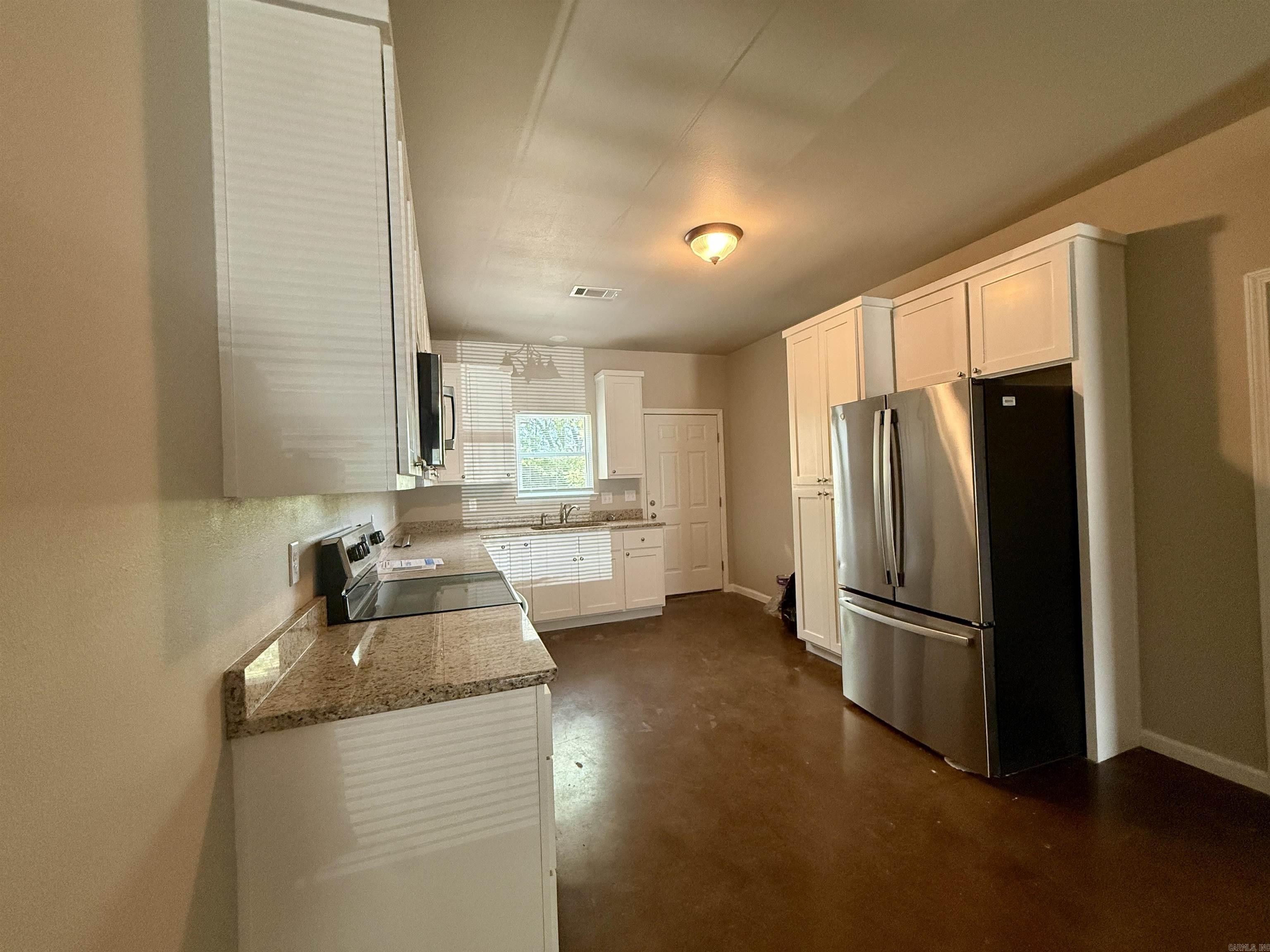 BT Laney - Residential Lease