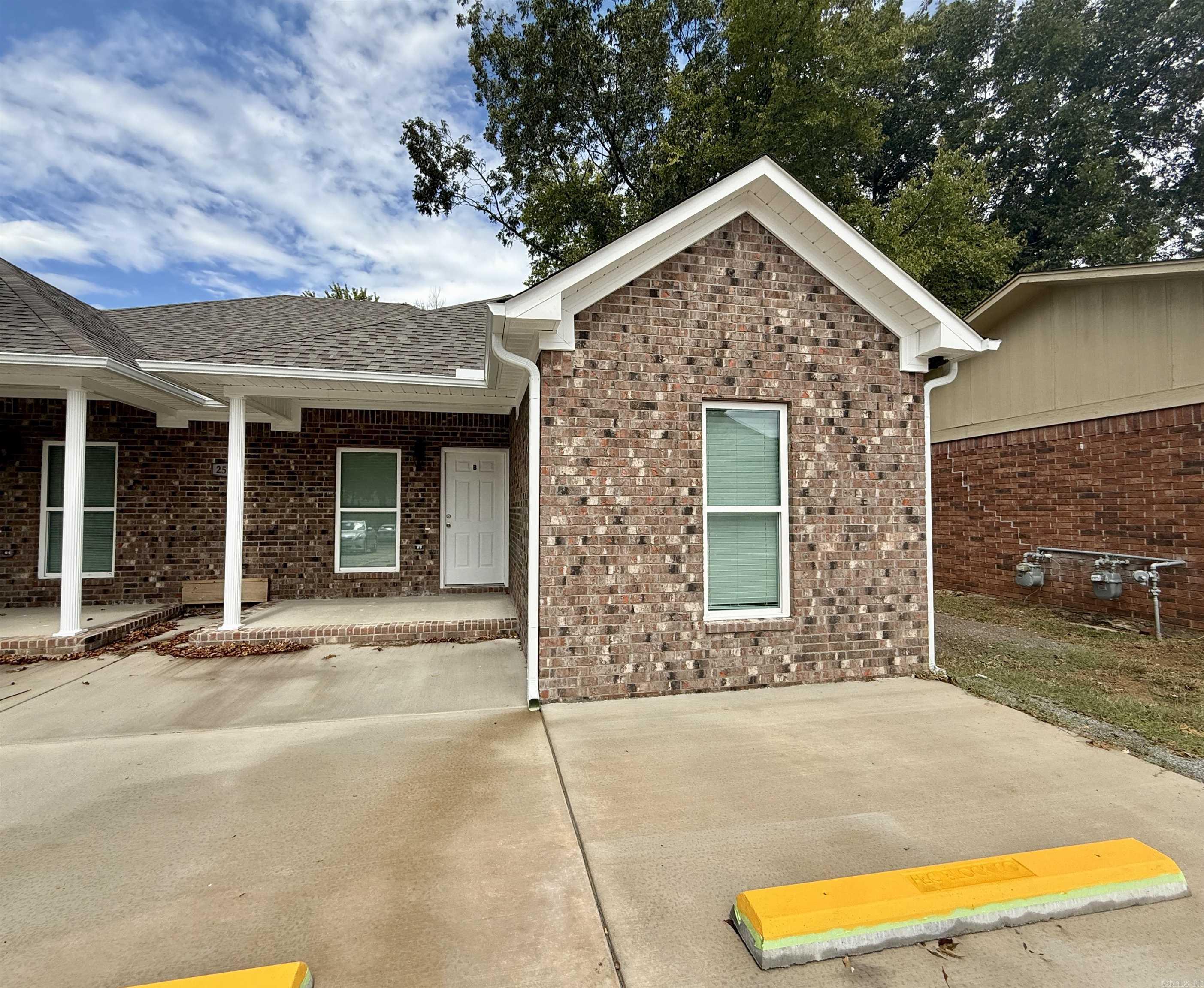 BT Laney - Residential Lease