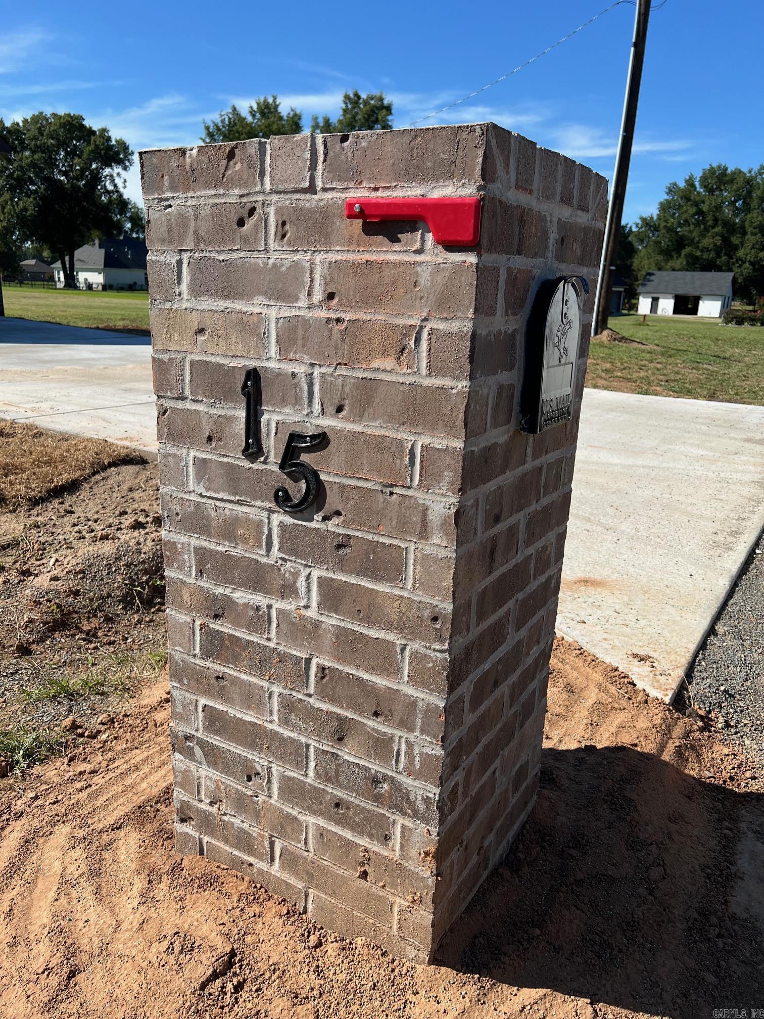 COUNTRY MEADOWS - Residential