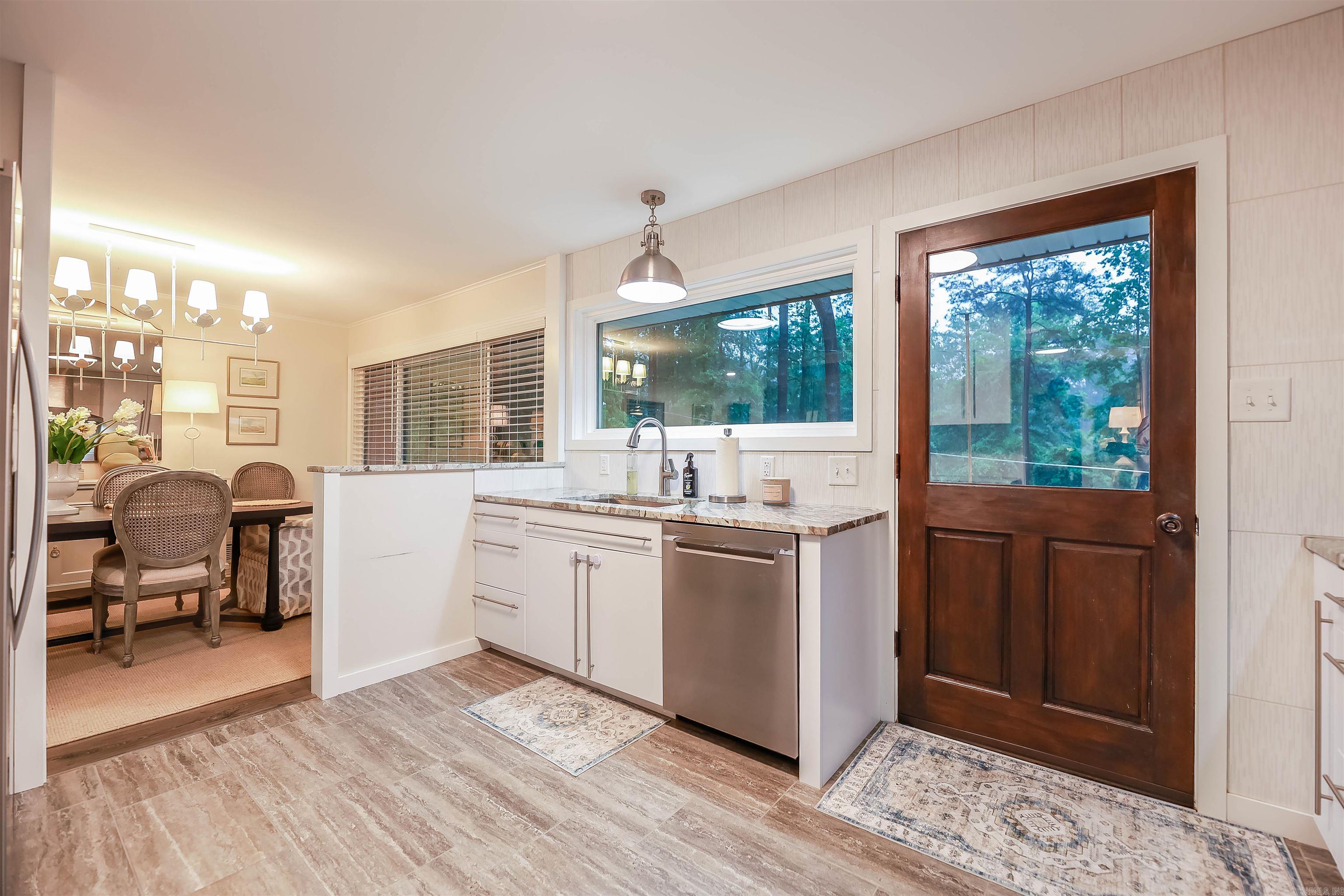 Mike Berg Lake - Residential