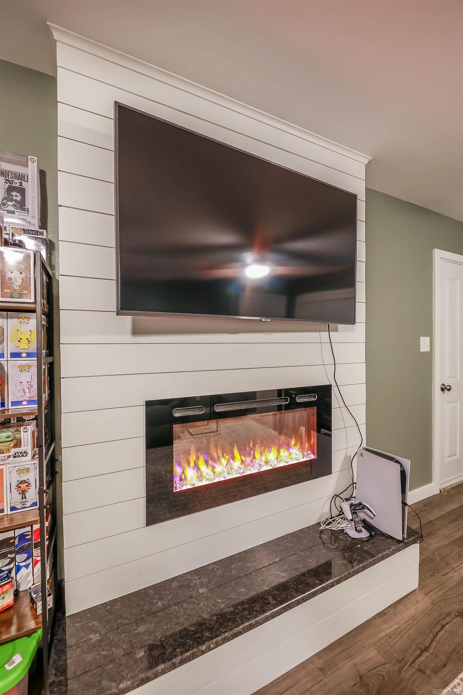 Mike Berg Lake - Residential