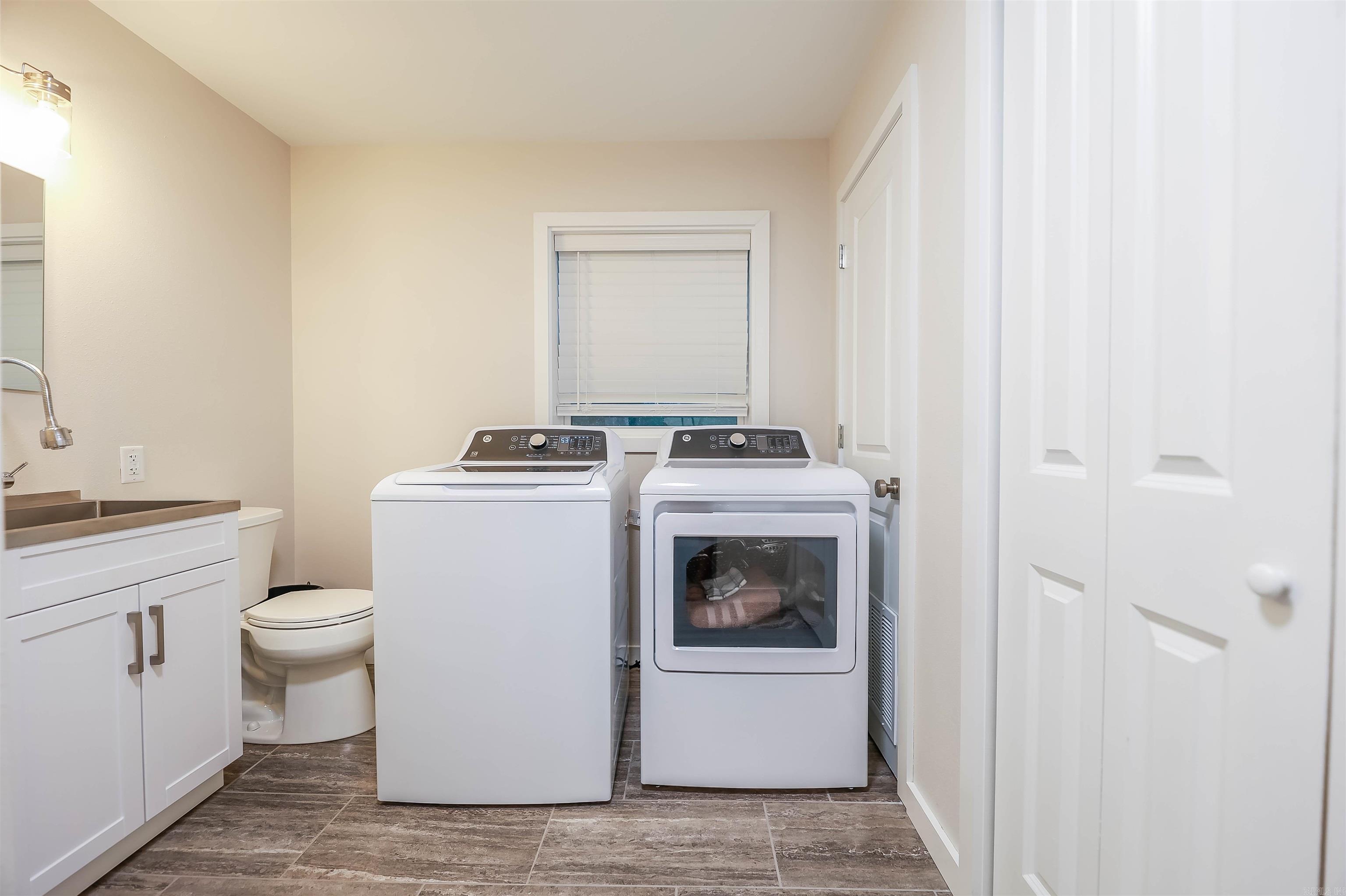 Mike Berg Lake - Residential