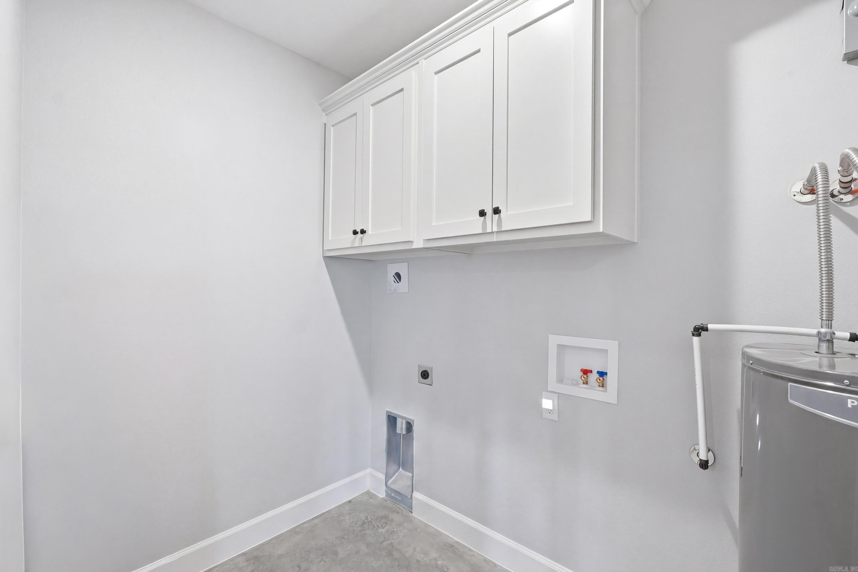 PLEASANT LAKE ESTATES - Residential