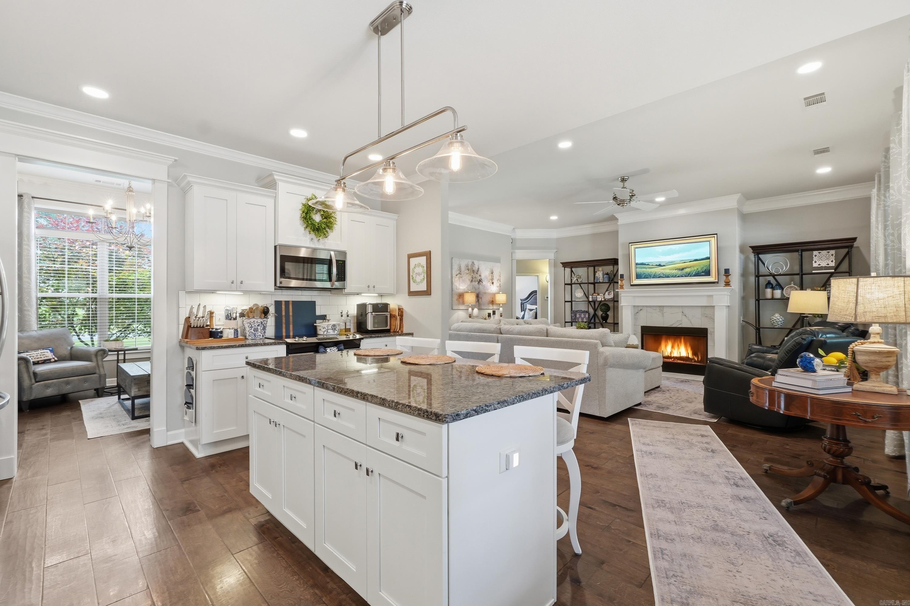 PLEASANT LAKE ESTATES - Residential