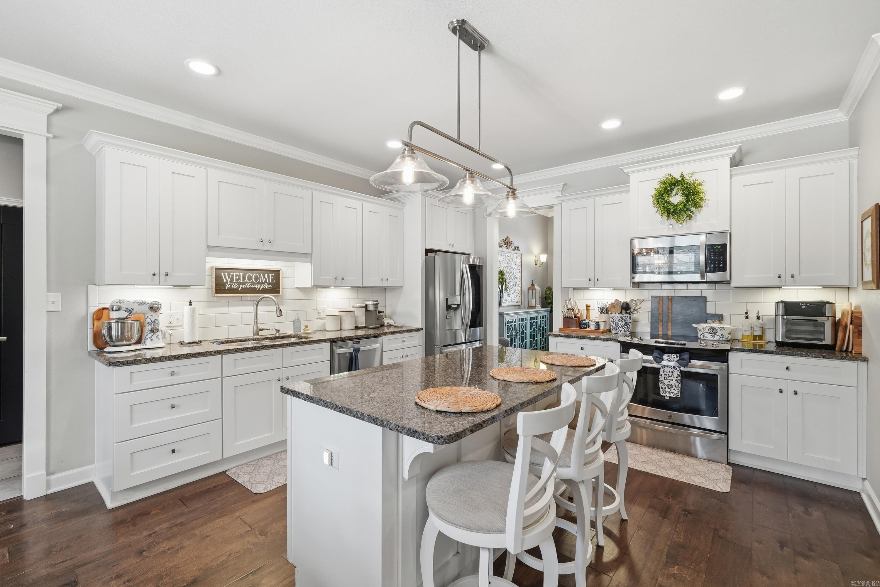PLEASANT LAKE ESTATES - Residential