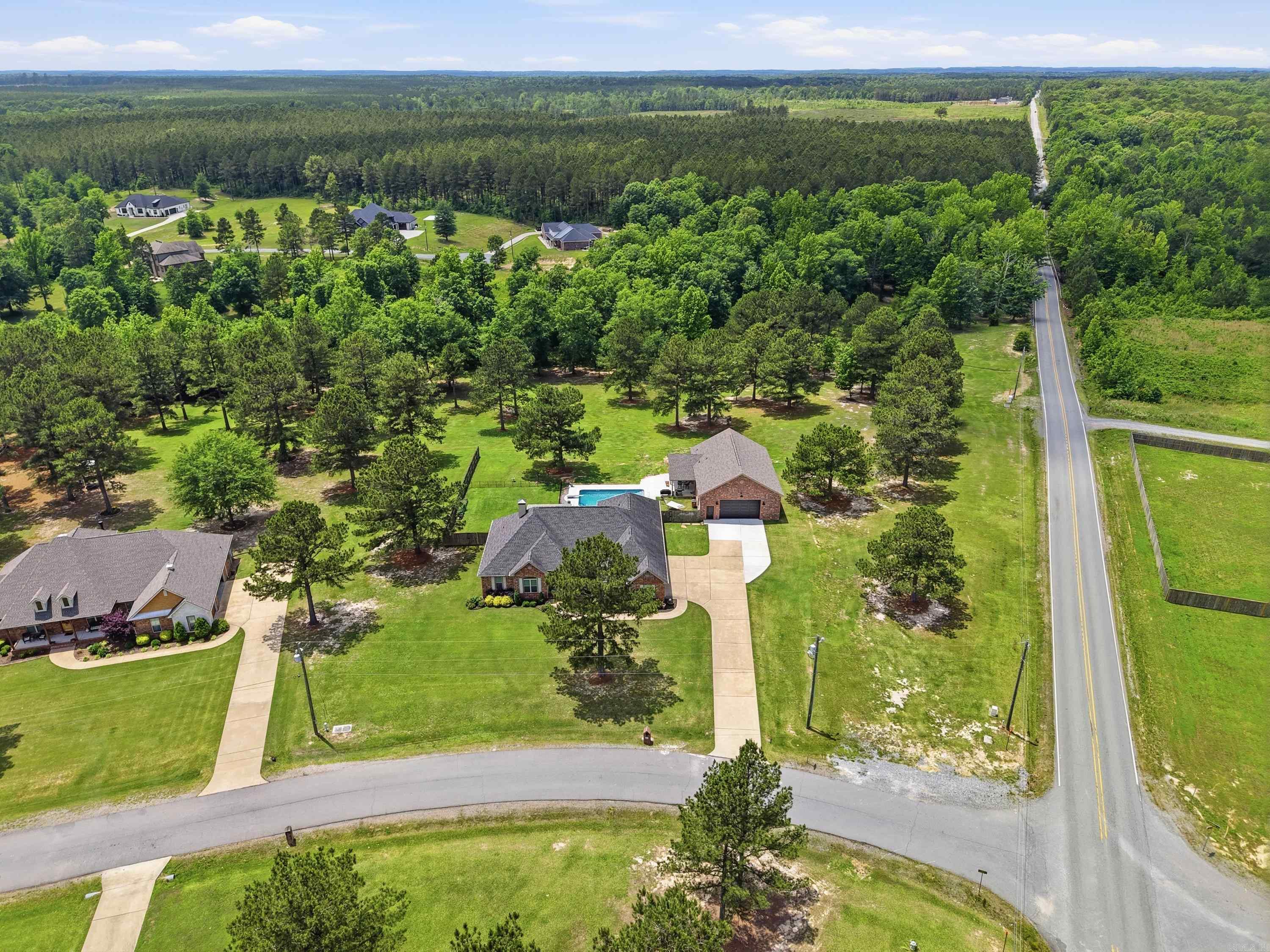 PLEASANT LAKE ESTATES - Residential