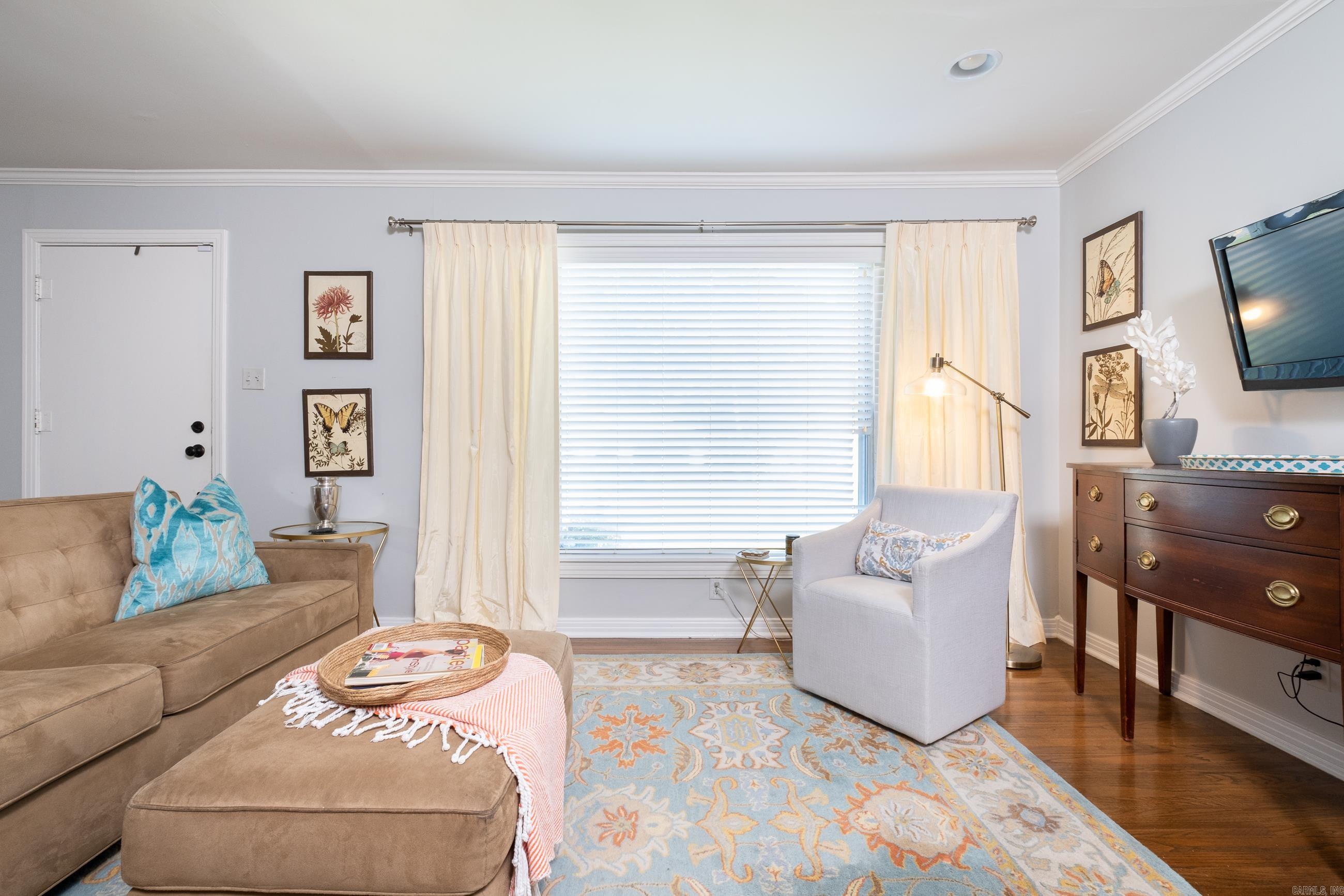 KINGWOOD PLACE - Residential