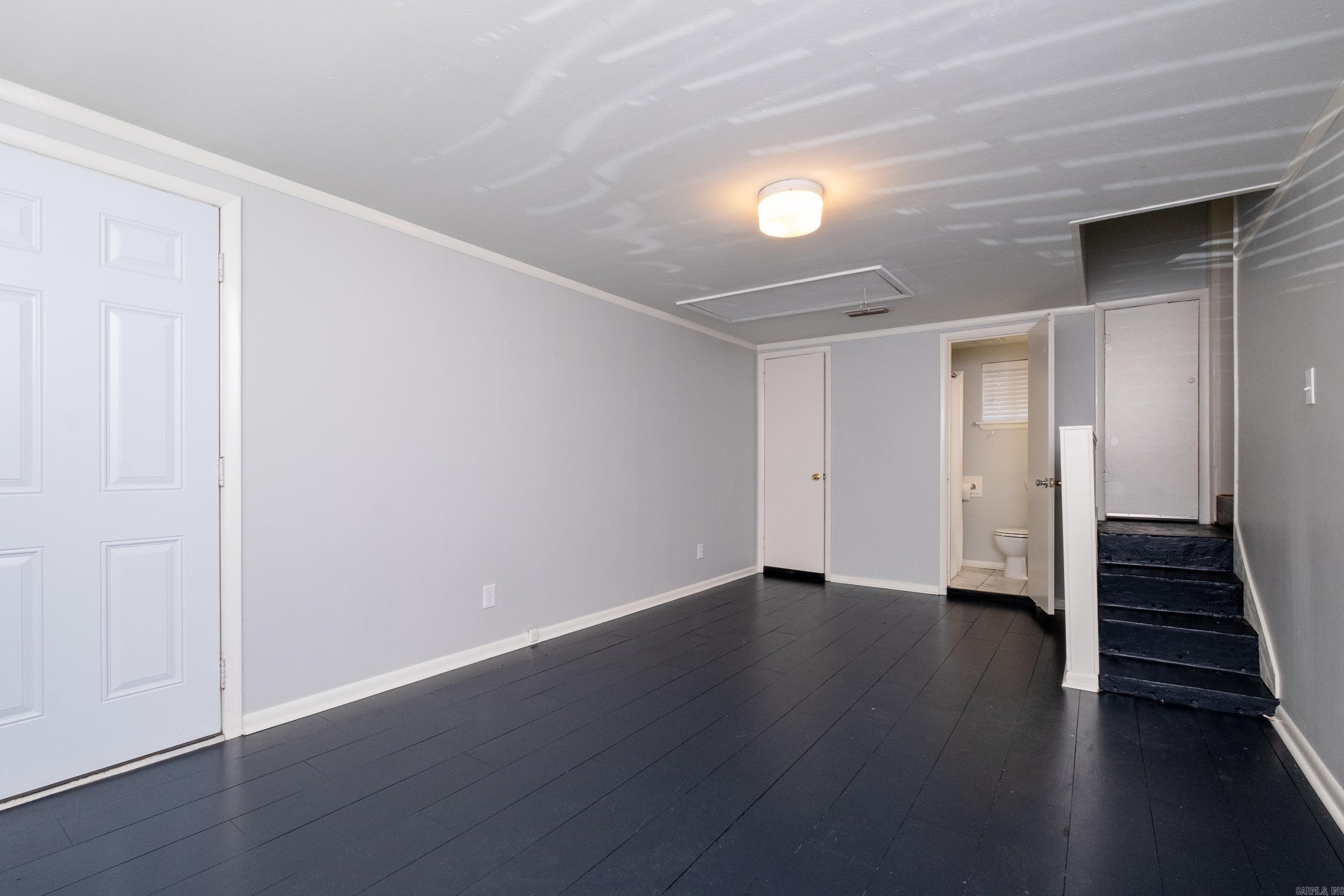 KINGWOOD PLACE - Residential