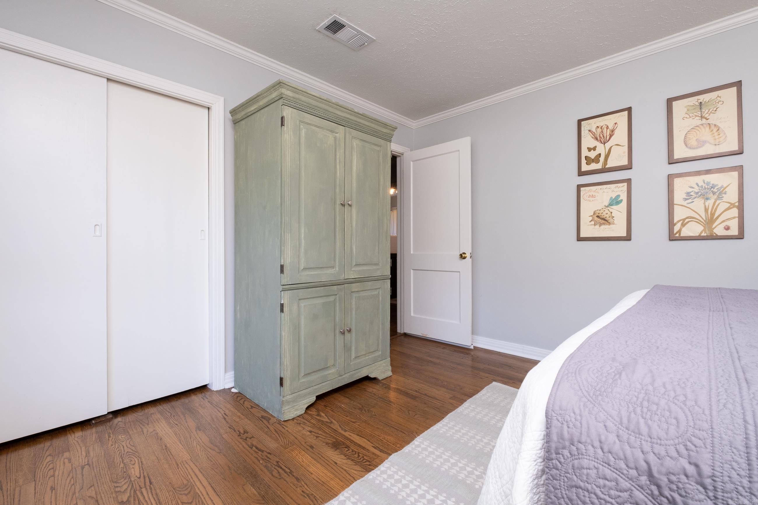 KINGWOOD PLACE - Residential