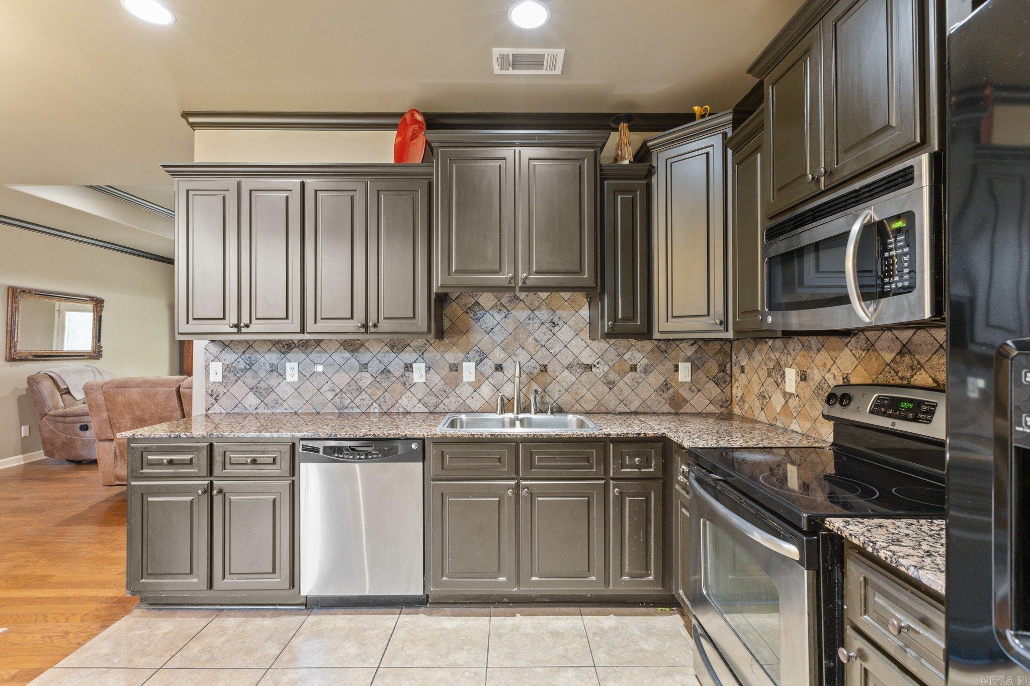 Hidden Lake Estates - Residential