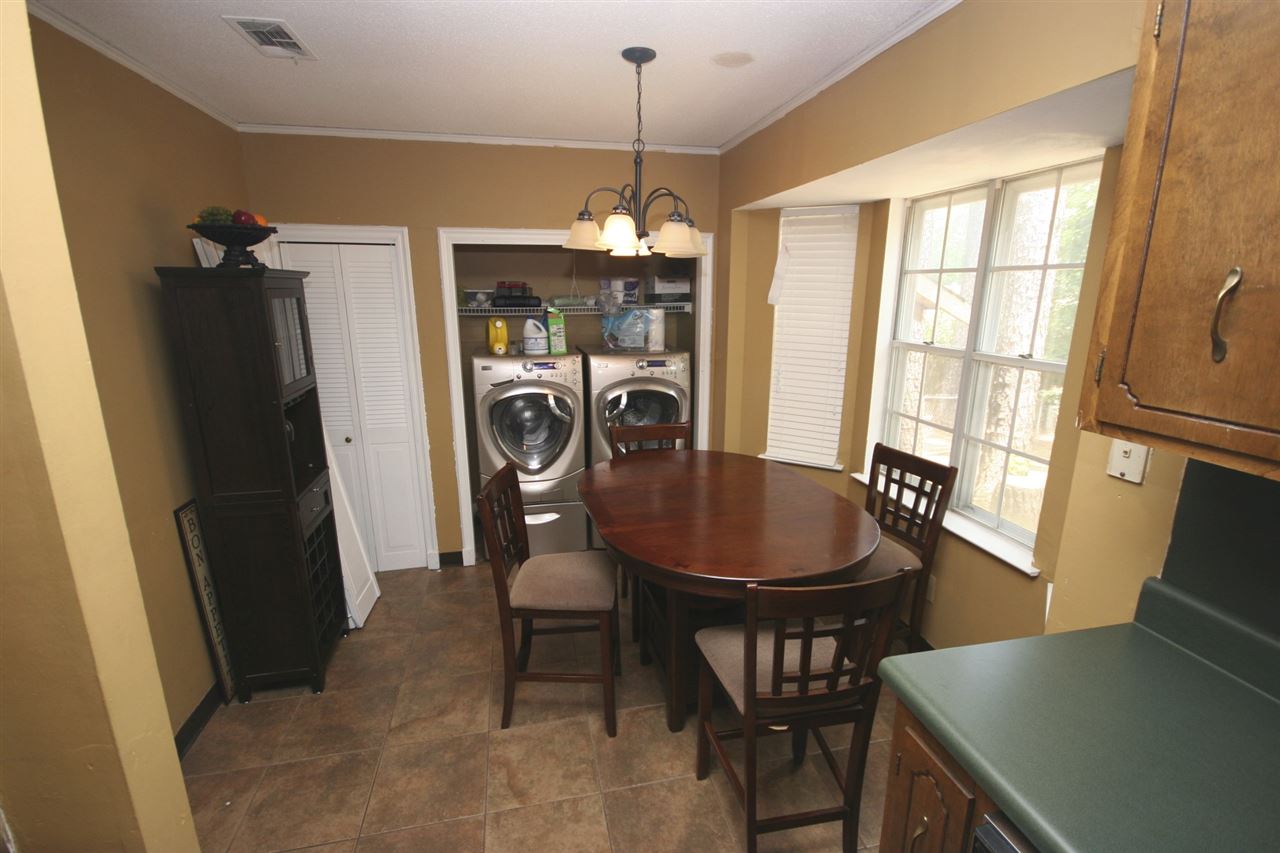 FOXWOOD J - Residential