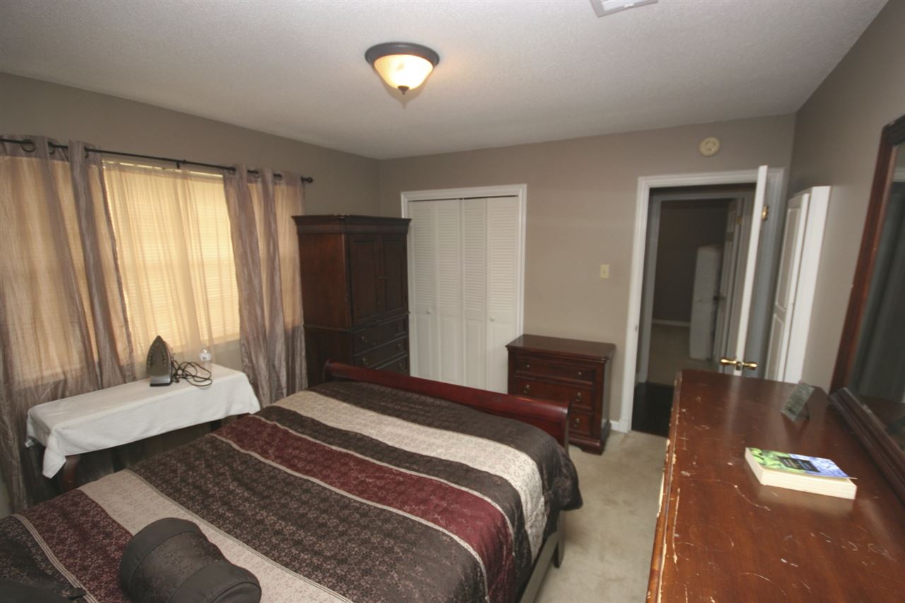 FOXWOOD J - Residential