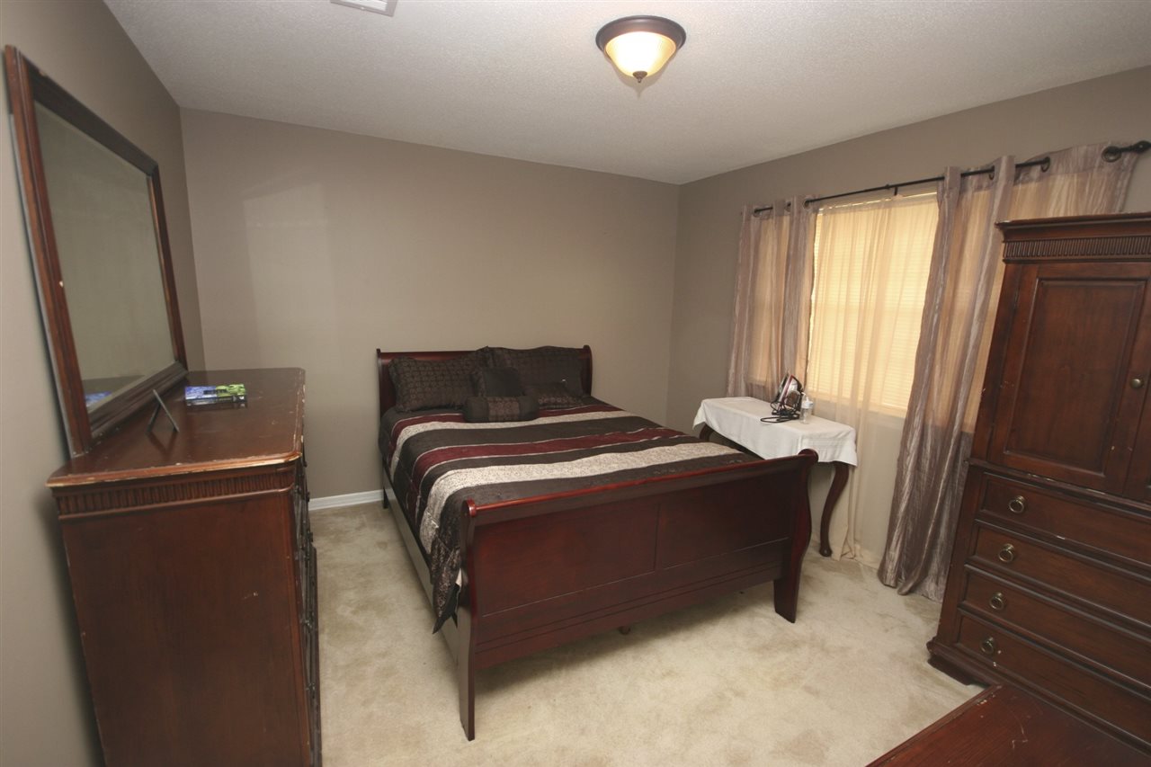 FOXWOOD J - Residential