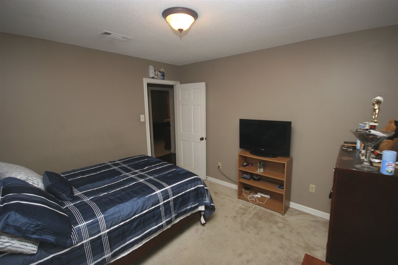 FOXWOOD J - Residential