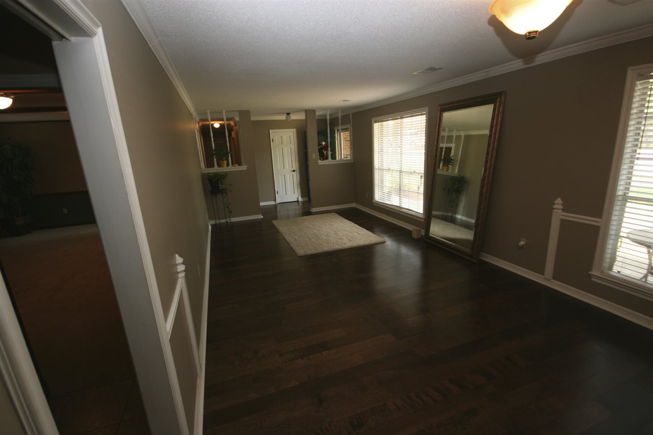 FOXWOOD J - Residential