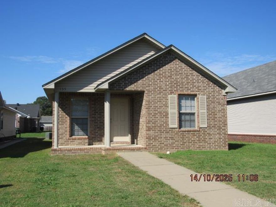 Well maintained 3-bedroom home, stained concrete floors throughout, 2-inch blinds throughout, recently painted interior walls, 2-inch blinds throughout, large kitchen with all appliances including refrigerator, separate laundry area with hook-ups, all electric home, rear entry 2 car garage, and much more. Small pet negotiable with a non-refundable pet fee. ***PLEASE NOTE WE DO NOT ADVERTISE ON CRAIGSLIST OR FACEBOOK. ANY LISTING OF OURS SEEN IS A SCAM!!!***