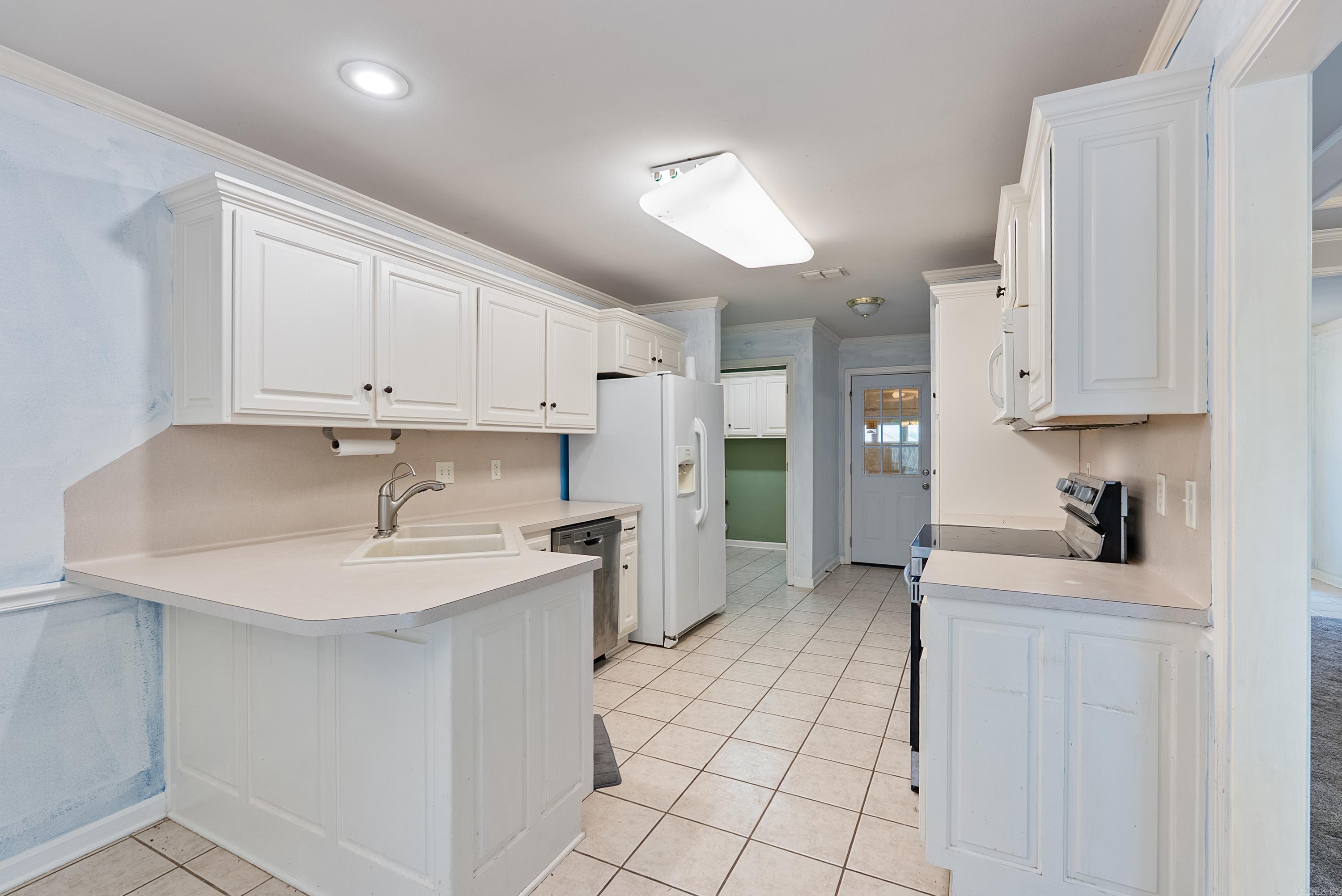 WOODBRIDGE - Residential