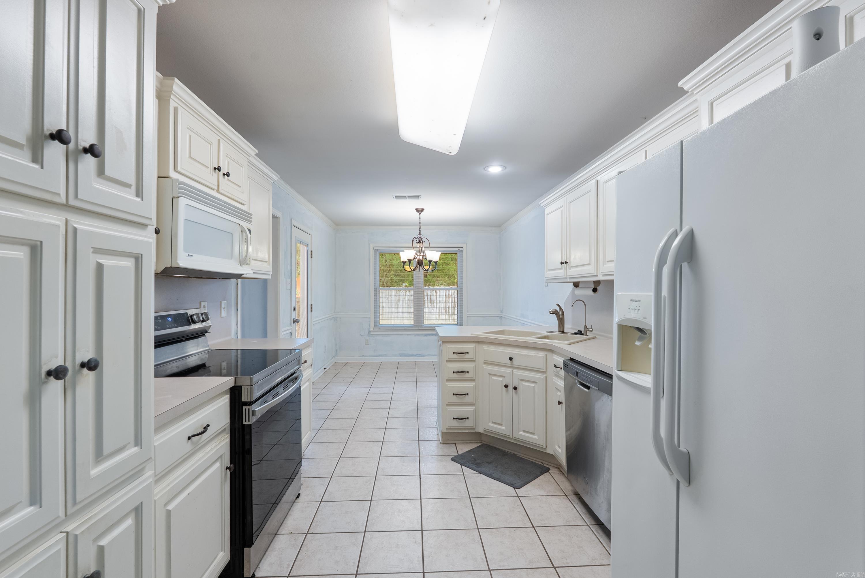 WOODBRIDGE - Residential