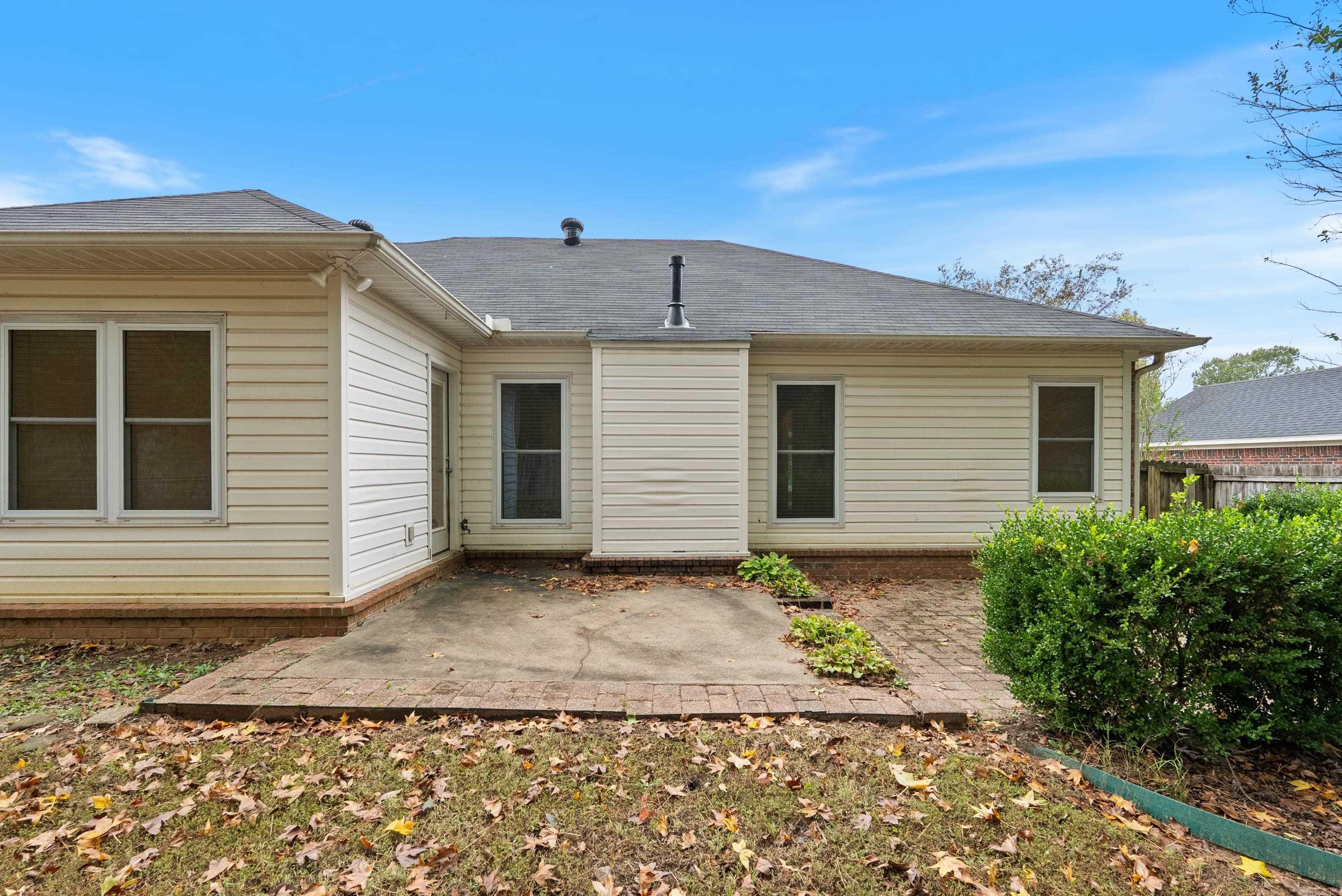 WOODBRIDGE - Residential