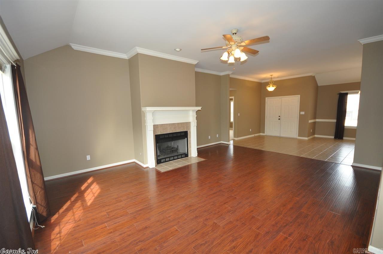 AUSTIN LAKES ON THE BAY ADDN - Residential