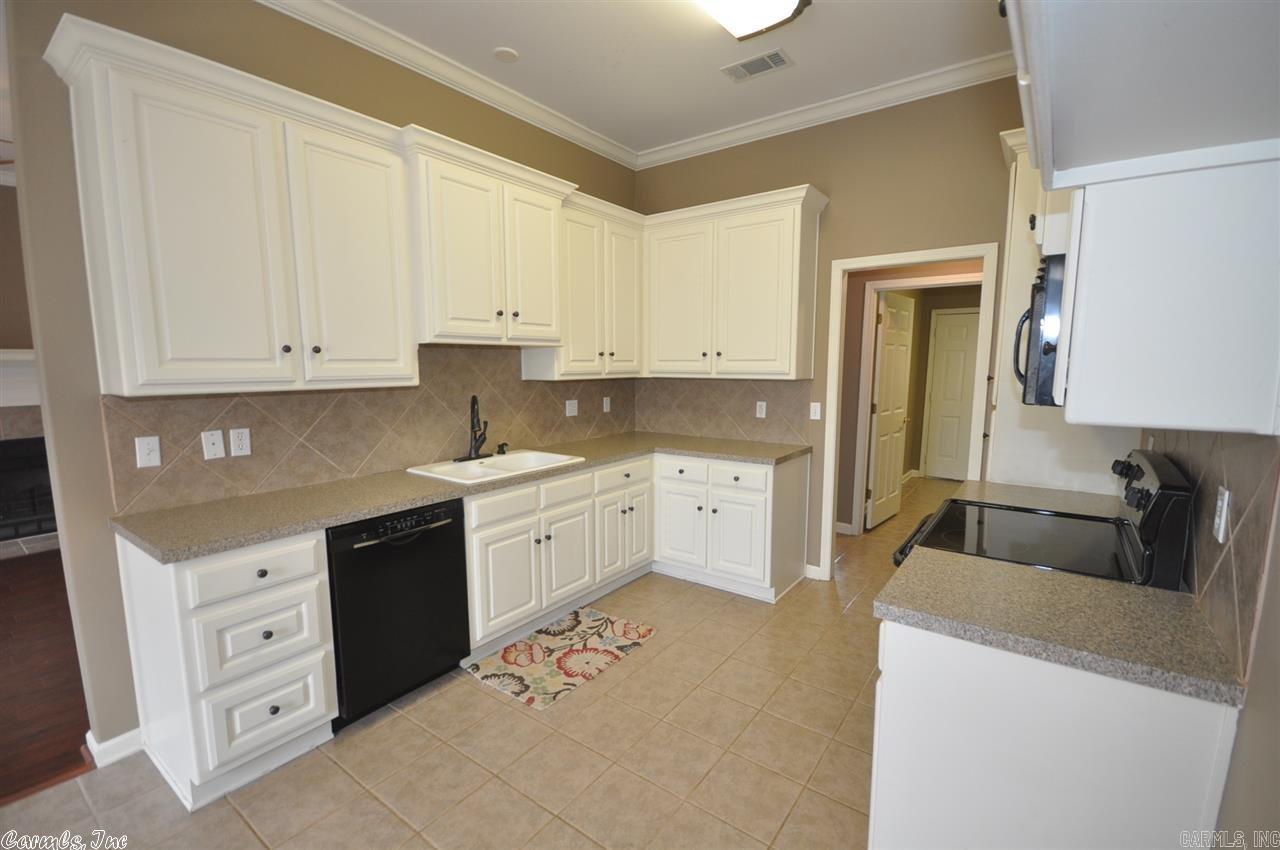 AUSTIN LAKES ON THE BAY ADDN - Residential