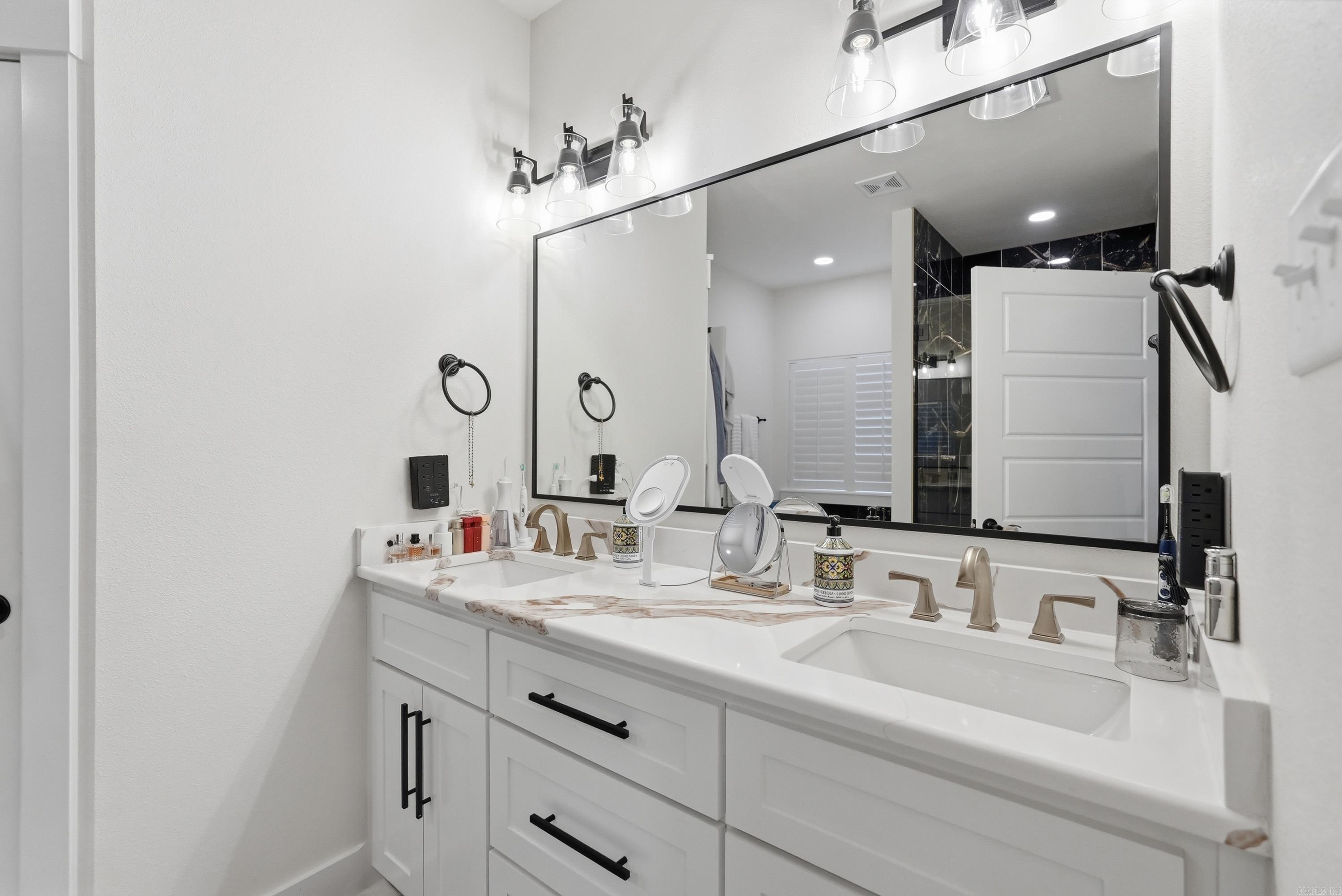 SYLVIA SPRINGS SUBDIVISION - Residential