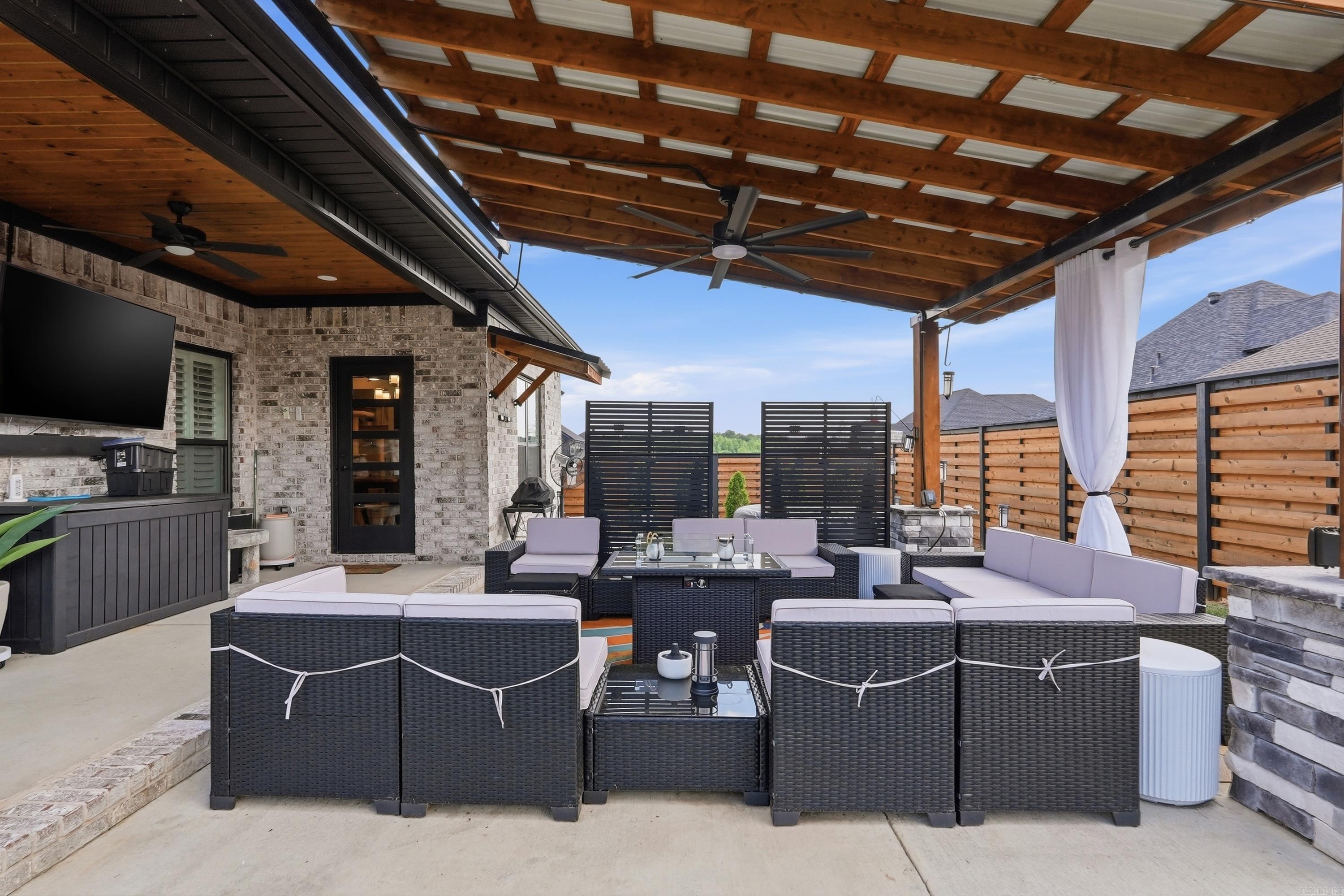 SYLVIA SPRINGS SUBDIVISION - Residential