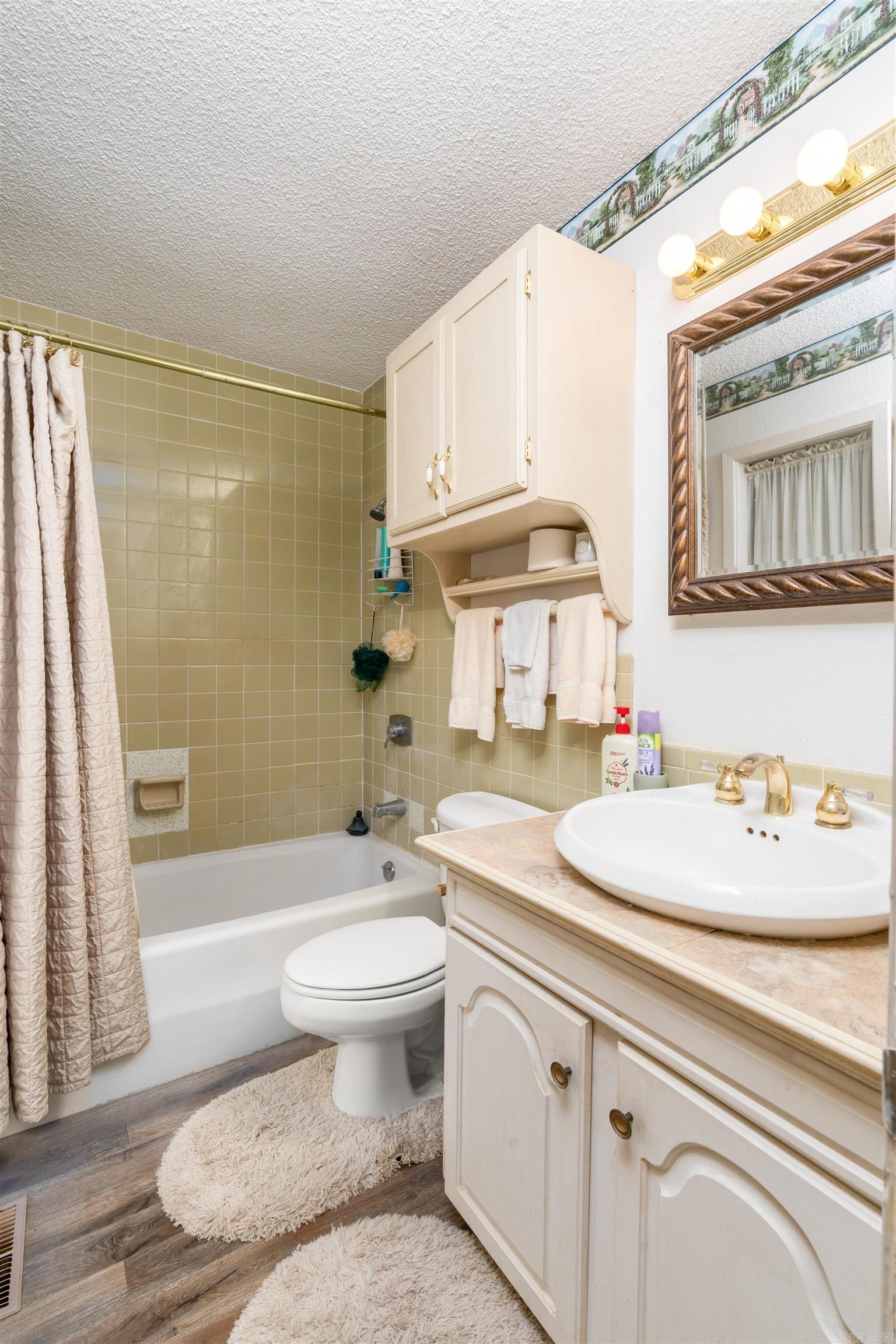 Gerona - Residential