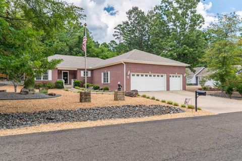 Photo of 5 Promesa Place, Hot Springs Village, AR 71909 (MLS # 26029283)
