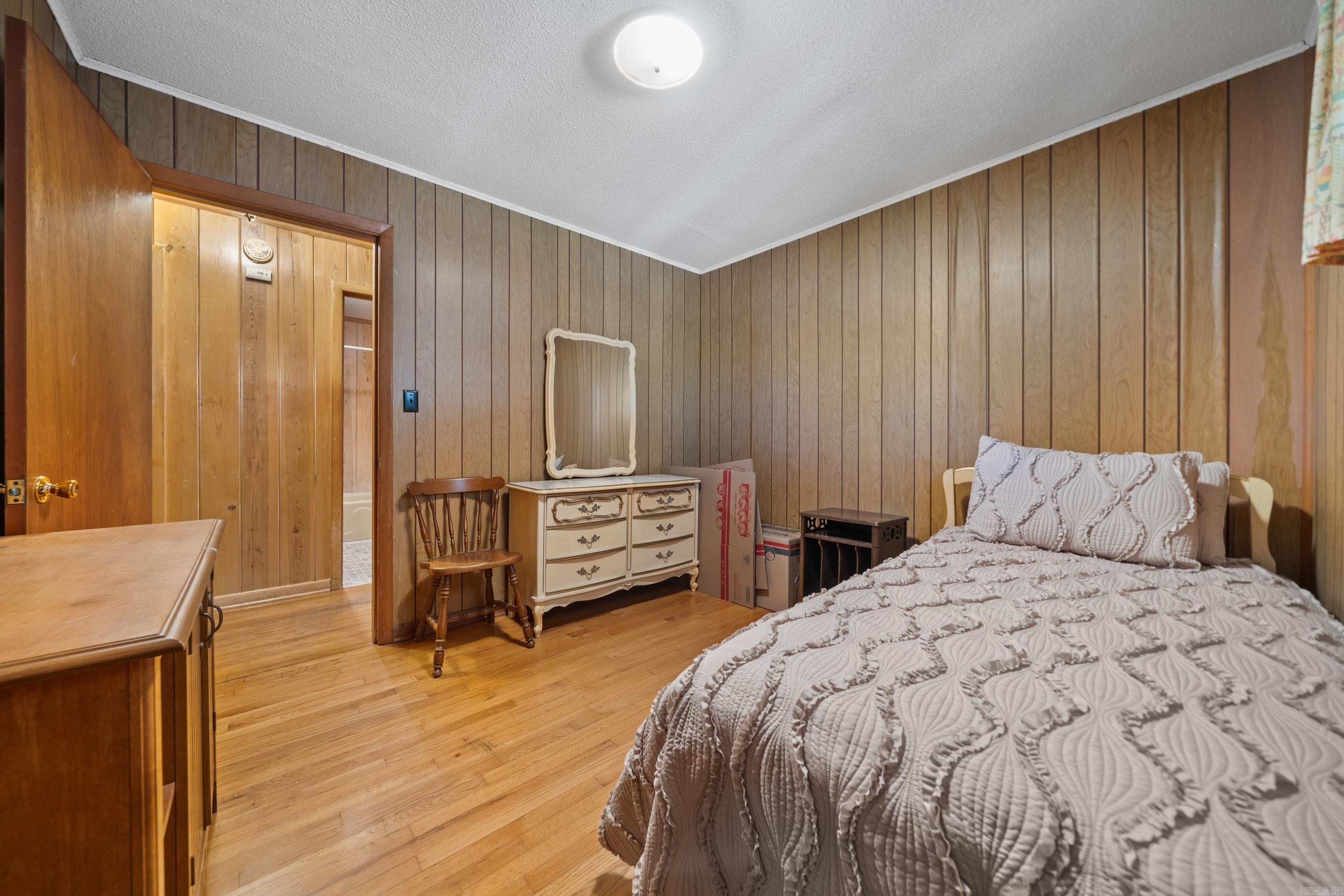 HEMPWALLACE TOWN - Residential