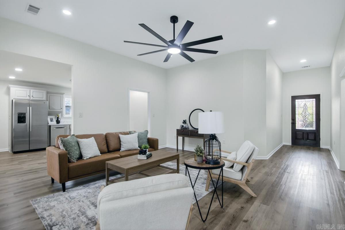 PLEASANT FOREST SUBDIVISION - Residential