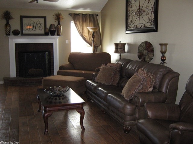 Quail Hollow - Residential