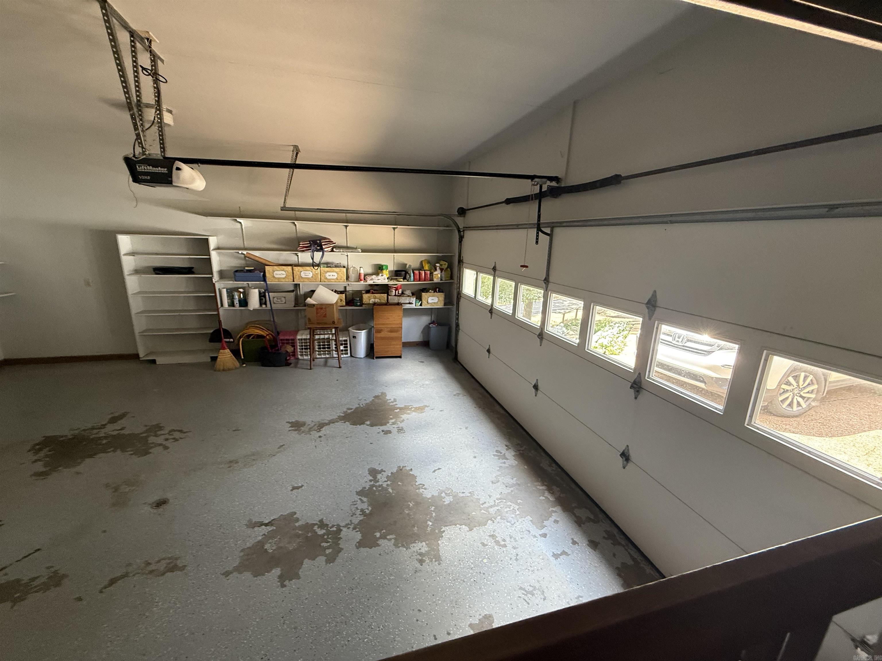 INDIAN HILLS - Residential