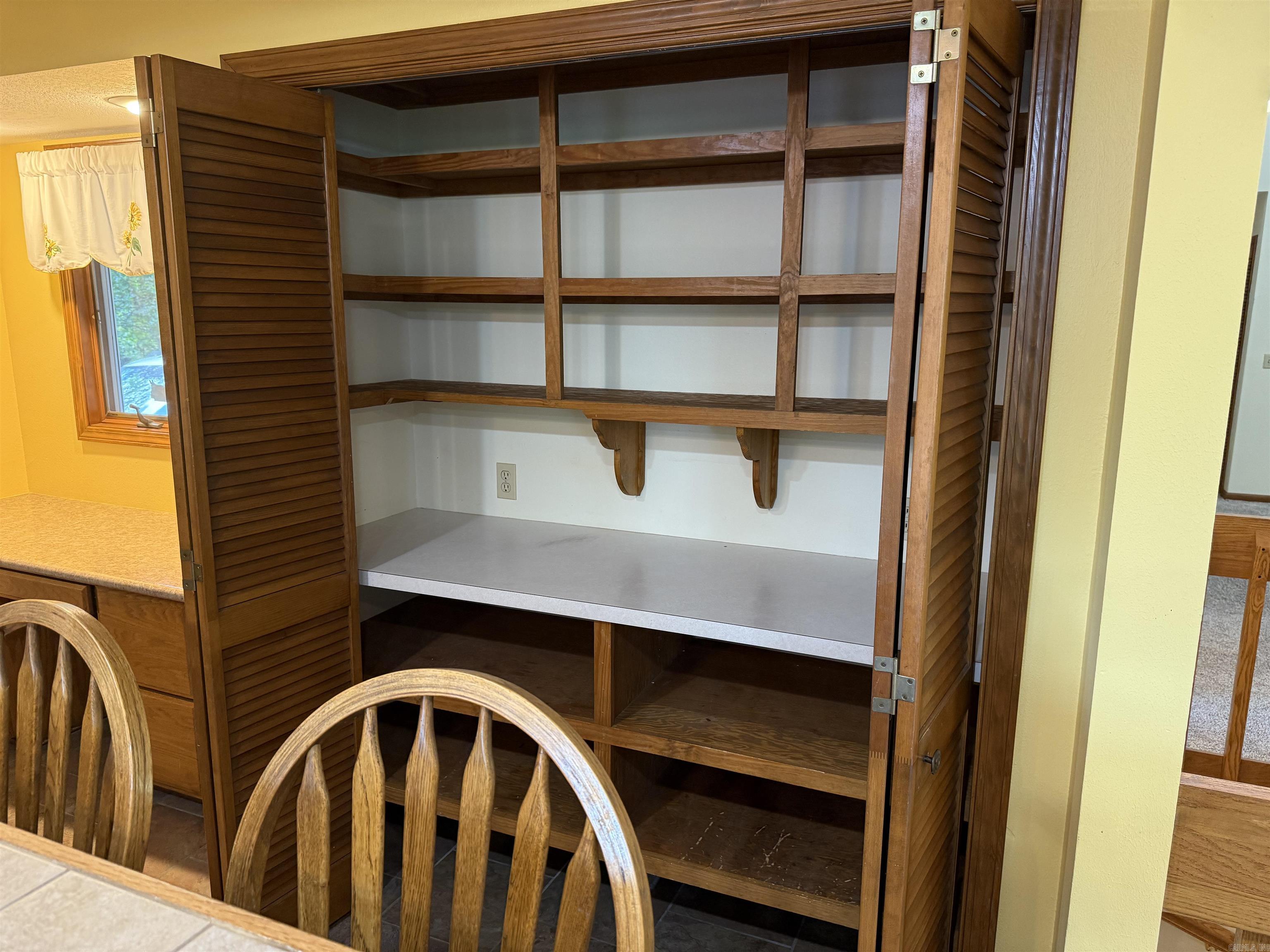 INDIAN HILLS - Residential