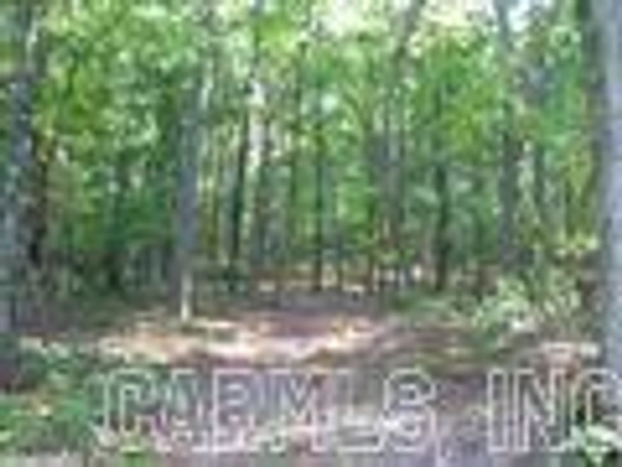 Unique Opportunity for Desired level acreage in Ferndale.  Large Oak Trees, lovely home sites, good for horses.  Only minutes from Chenal Parkway.   Near historical Walnut Grove Church.