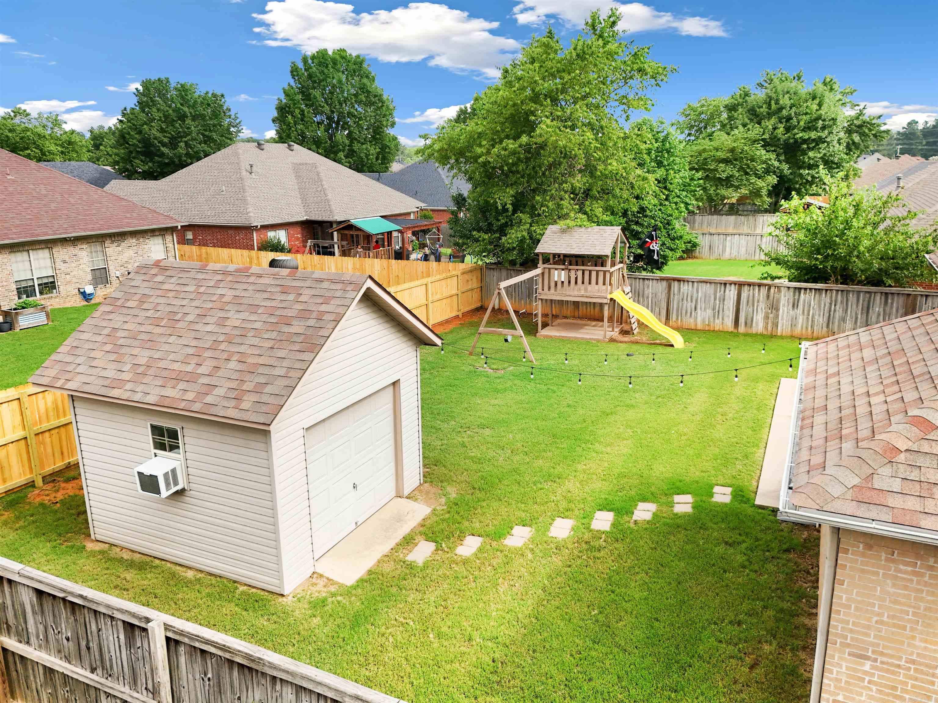 SOUTH WIND - Residential