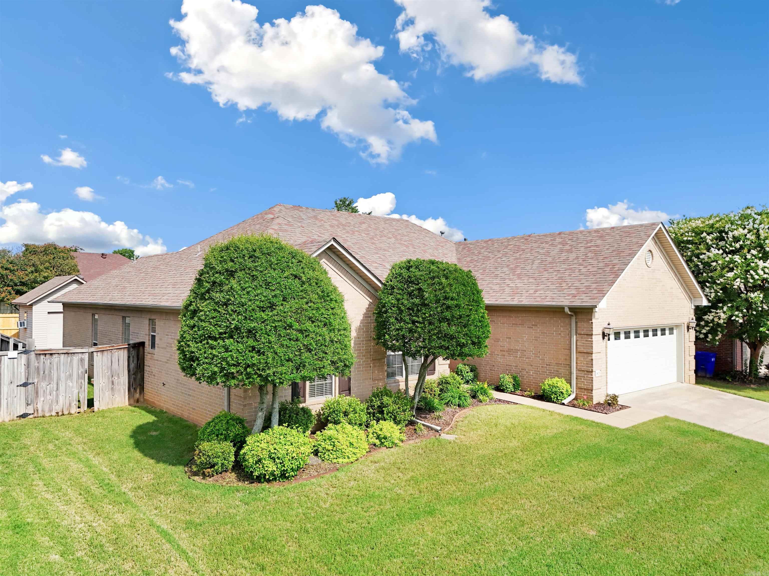 SOUTH WIND - Residential