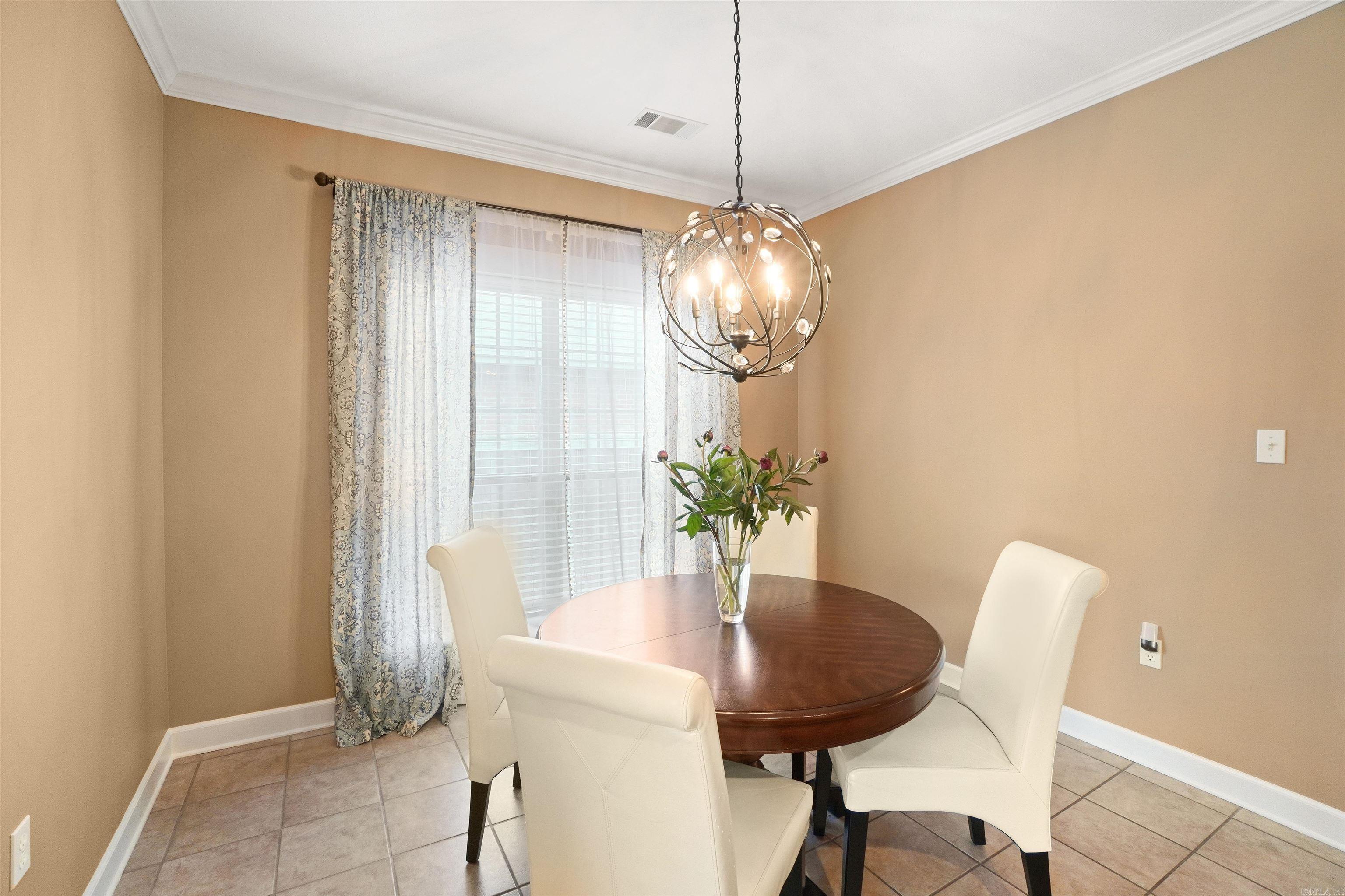 SOUTH WIND - Residential