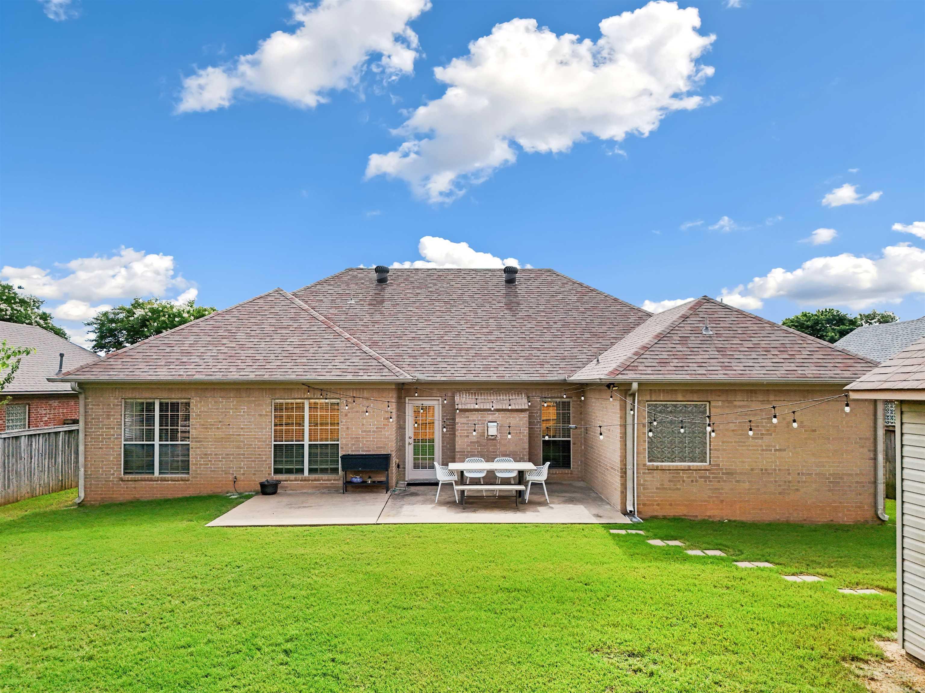 SOUTH WIND - Residential