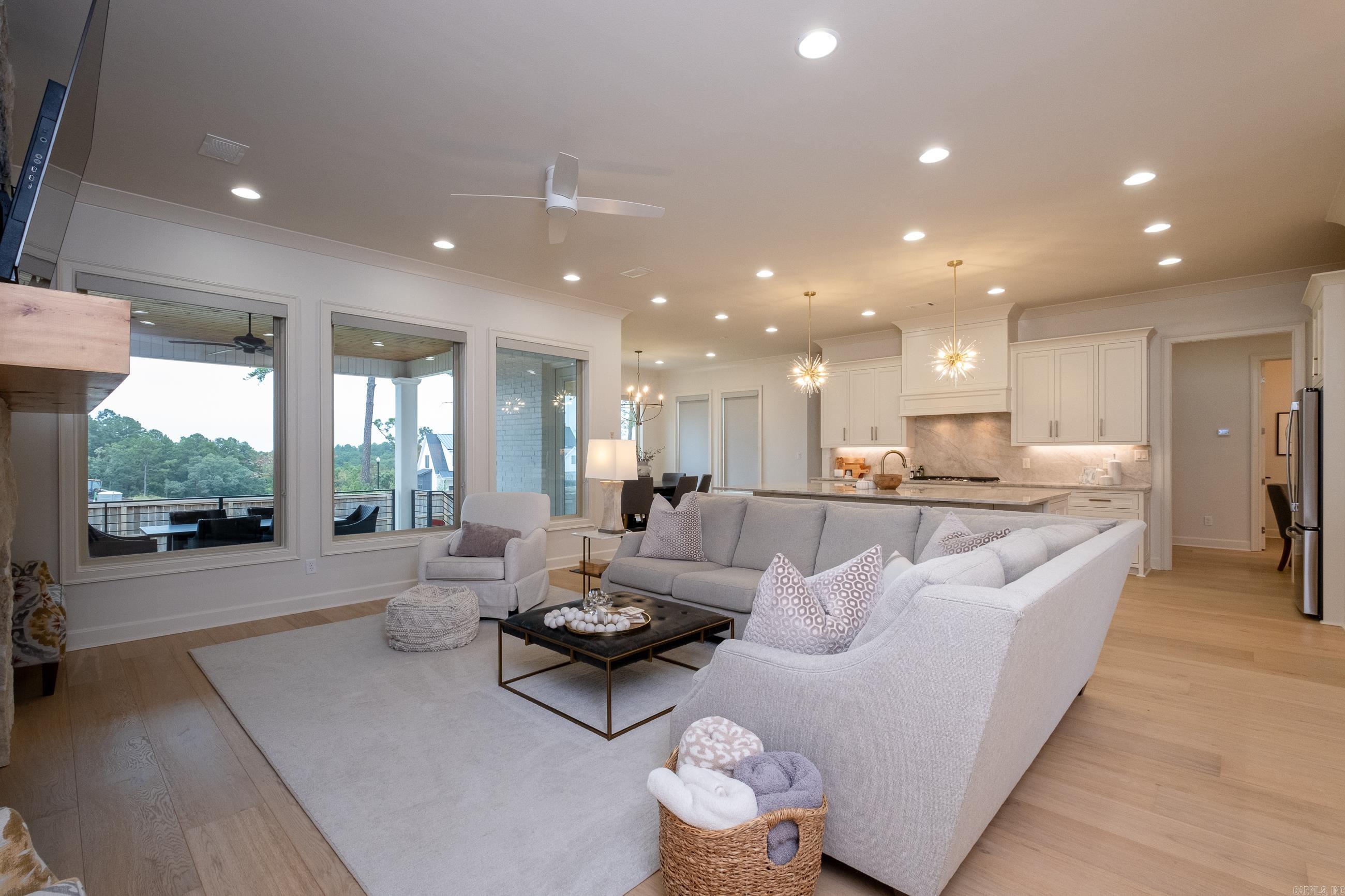 CHENAL VALLEY "FALSTONE COURT" - Residential