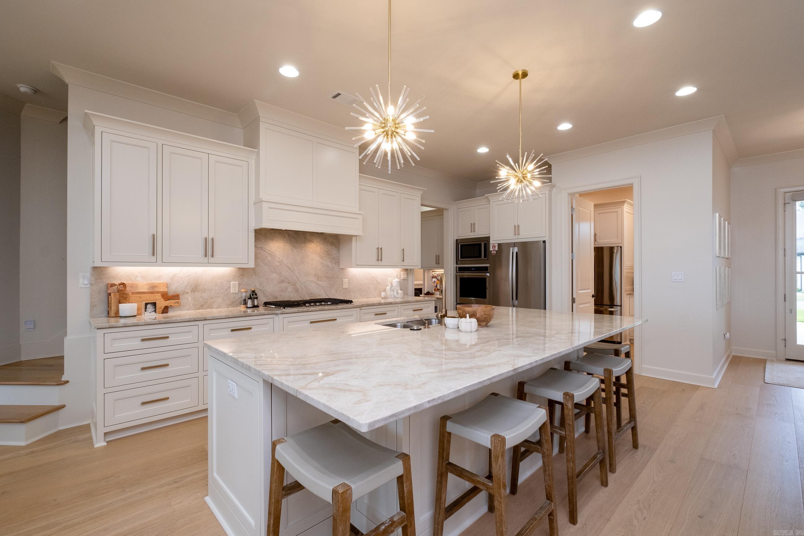 CHENAL VALLEY "FALSTONE COURT" - Residential