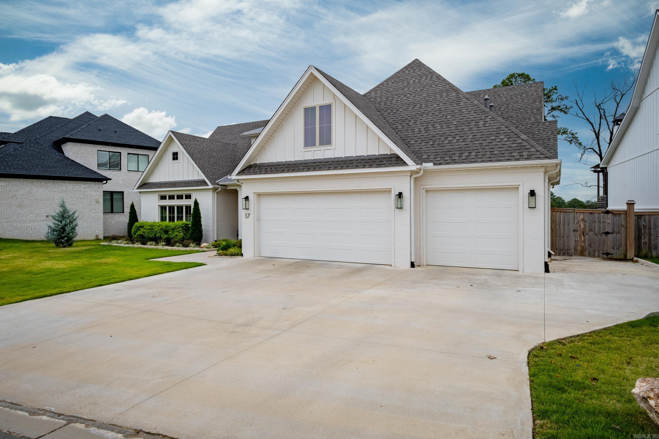 CHENAL VALLEY "FALSTONE COURT" - Residential