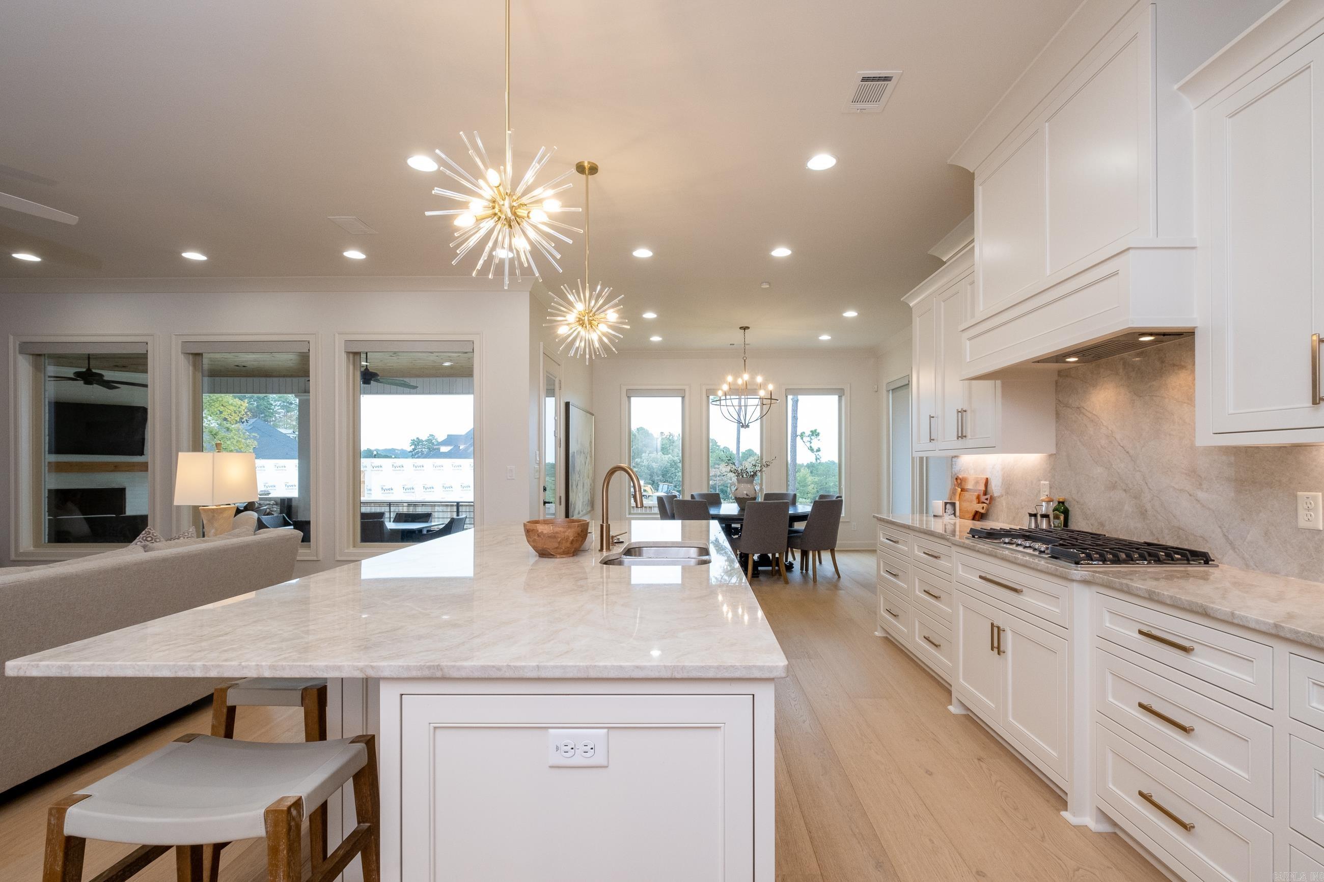 CHENAL VALLEY "FALSTONE COURT" - Residential