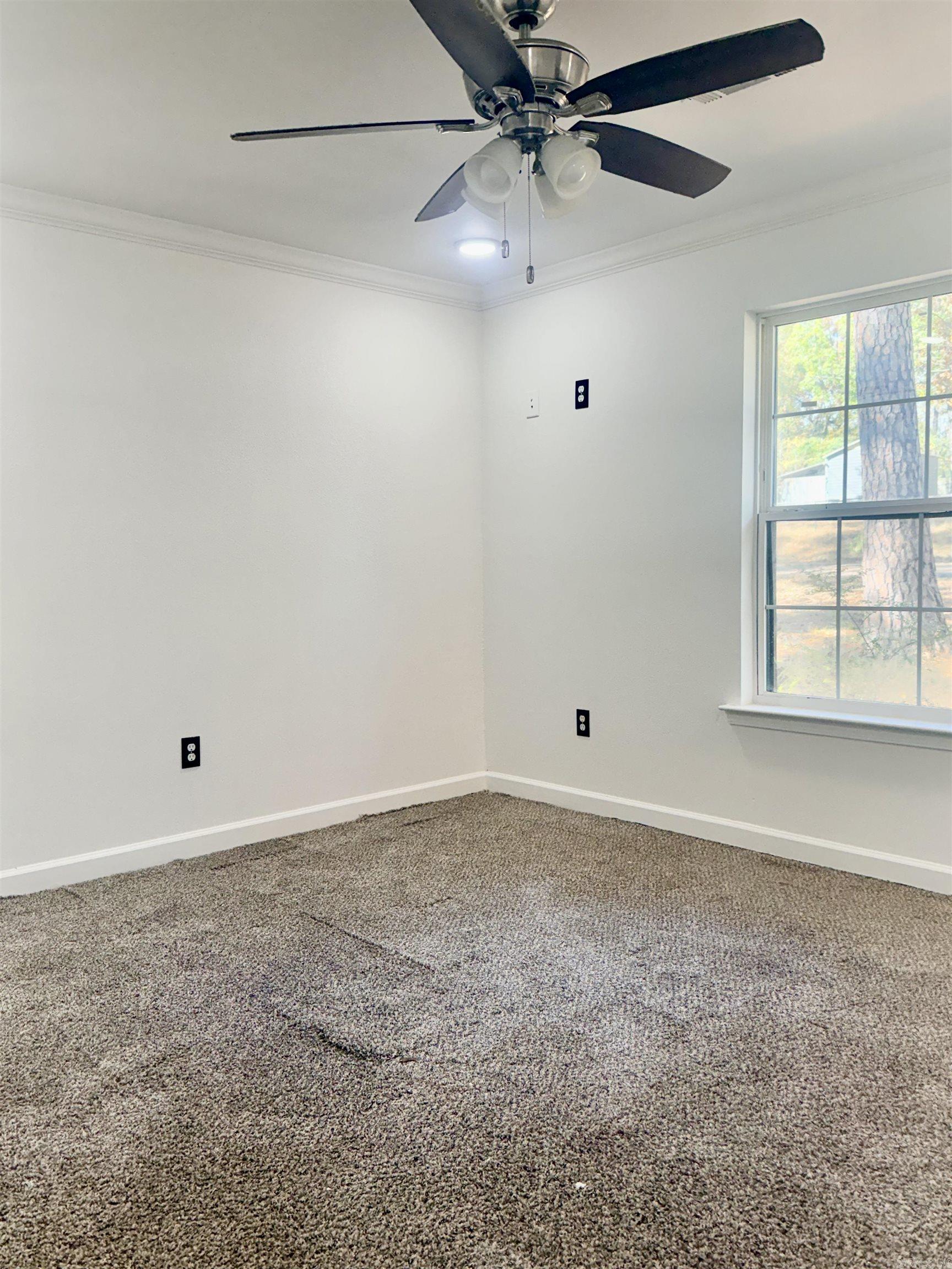 Lake Sail-EM III - Residential