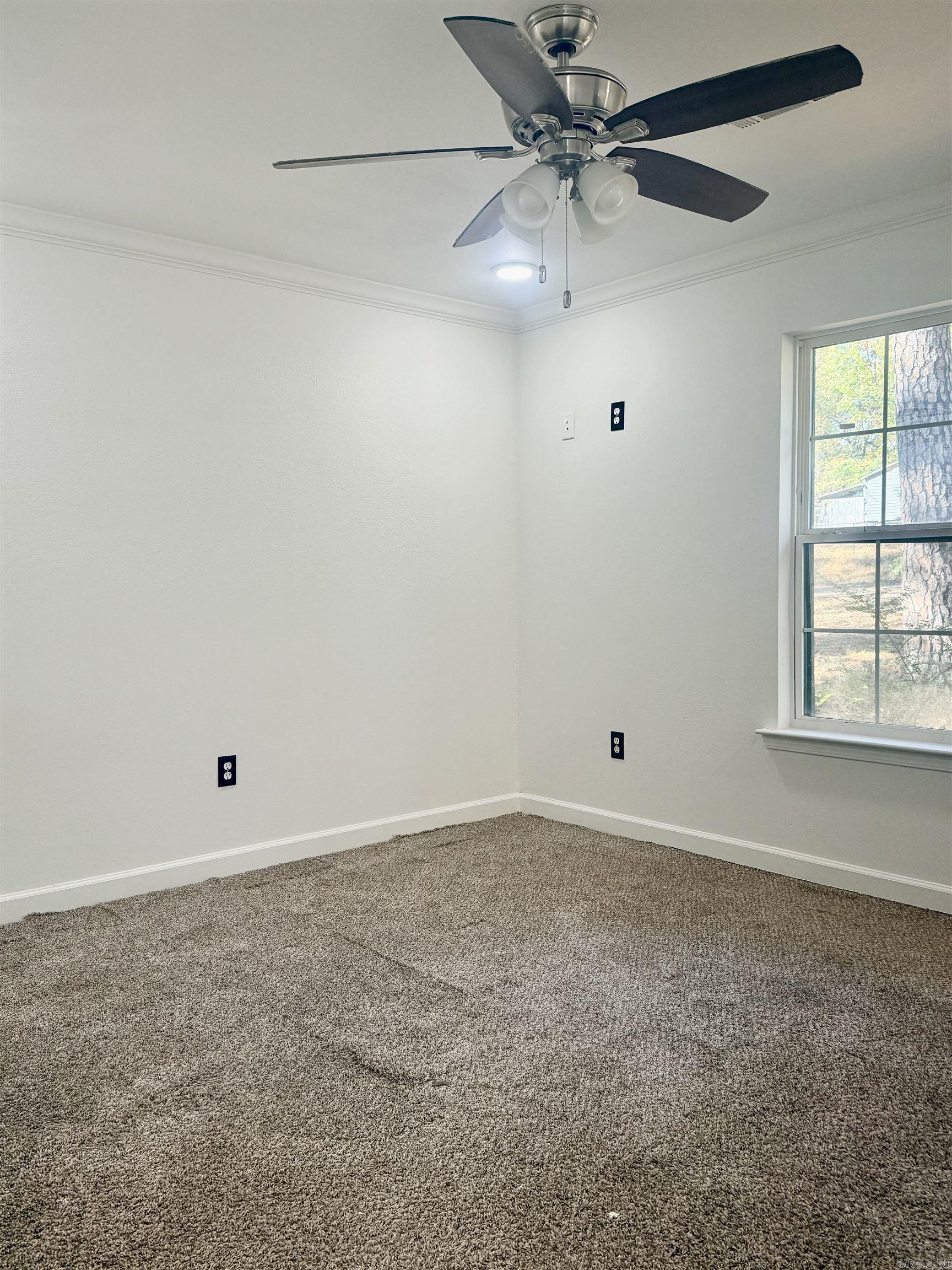 Lake Sail-EM III - Residential