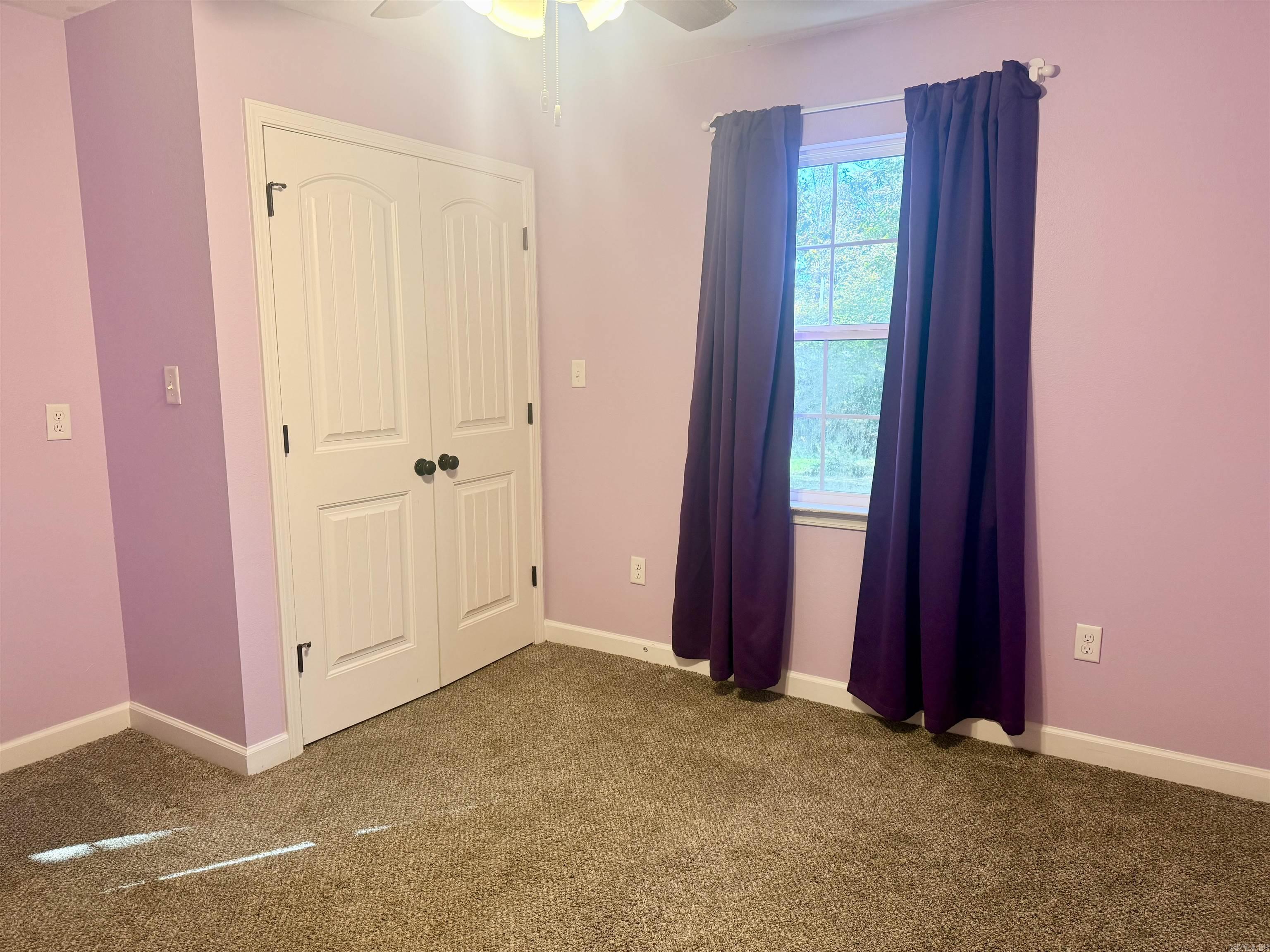 Lake Sail-EM III - Residential