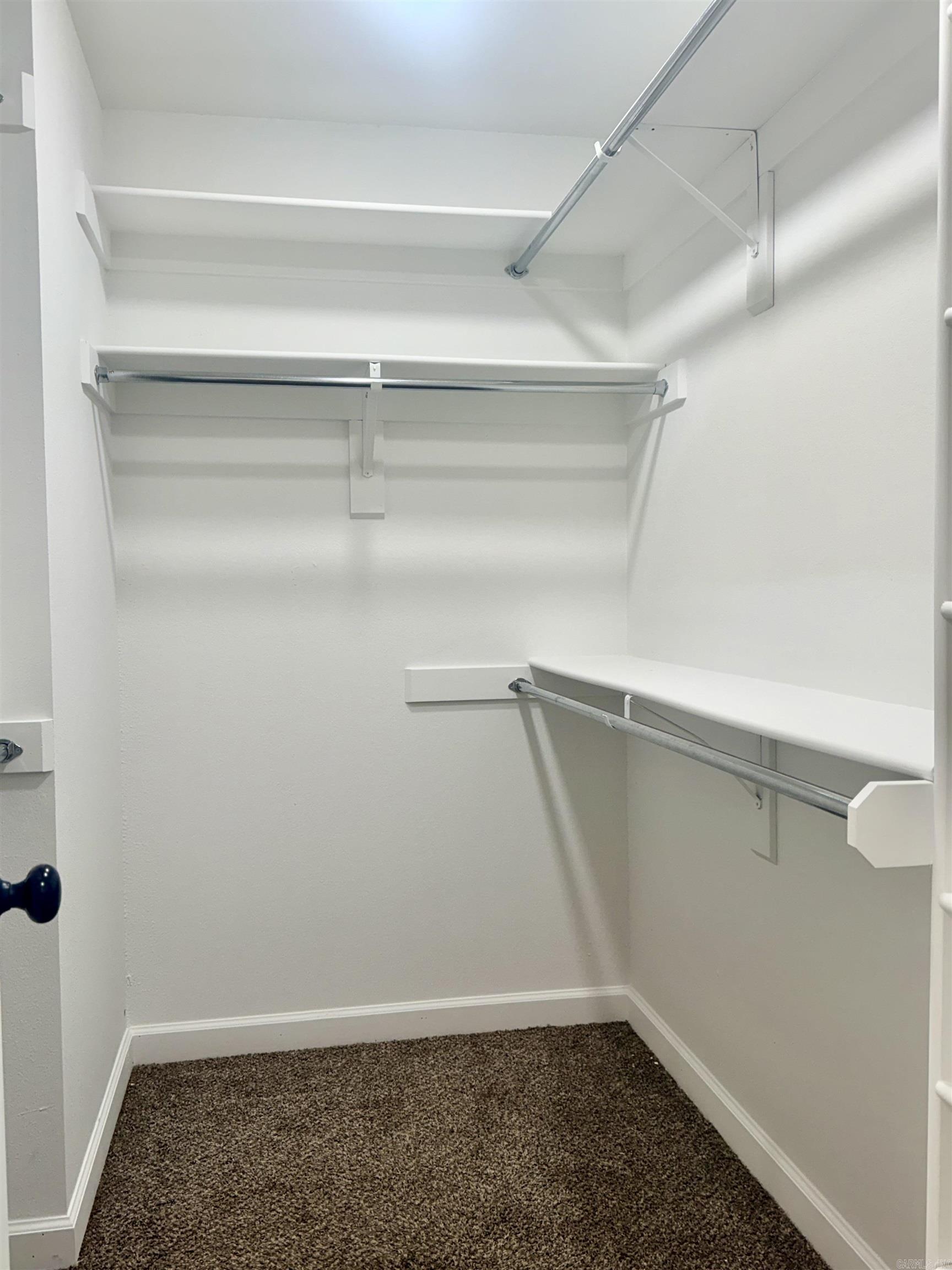 Lake Sail-EM III - Residential